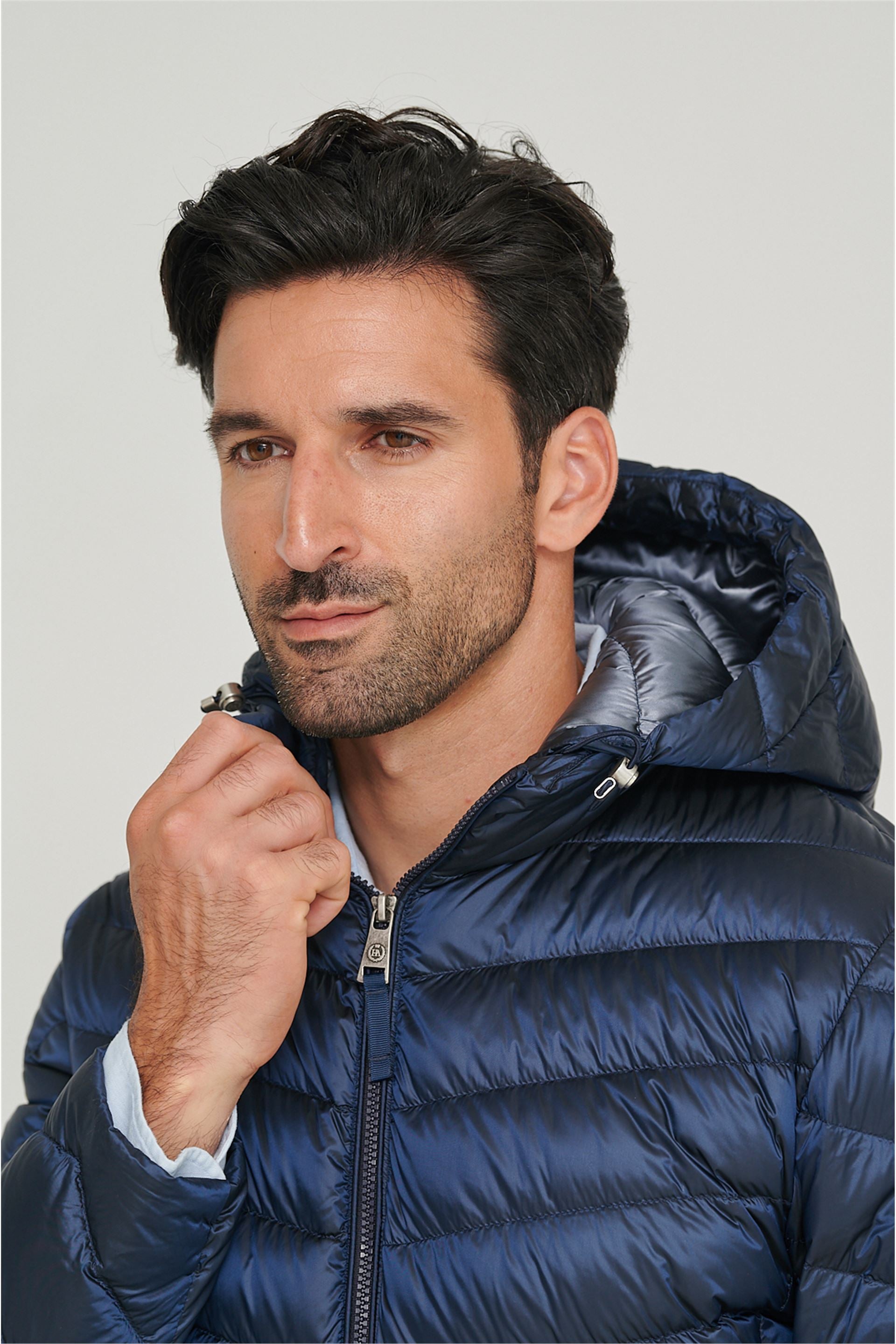 FENIX Lightweight Men'S V-Shaped Short Jacket-Henry Arroway-S-GREEN FOREST-Urbanheer