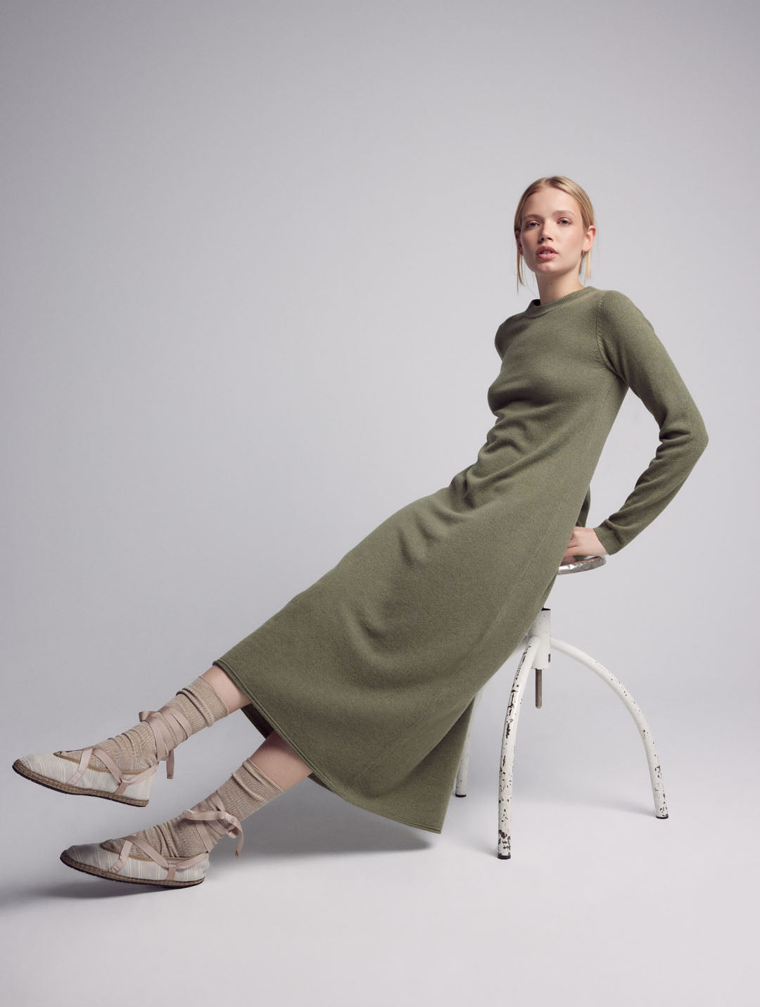 Zoe Cashmere Knitted Long Sleeve Dress Green-Clothing - Women-Leap Concept-Green-OS Fit-Urbanheer