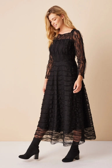 Lace Maxi Dress-MARIANNA DÉRI-S-Urbanheer