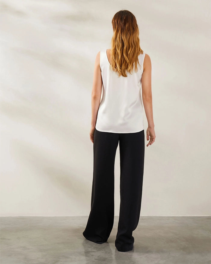 Reversible V&U Neck Silk Camisole Ivory-Camisole-MommeSilk-XS-Urbanheer