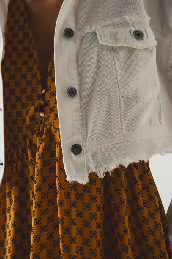 Cropped Denim Trucker Jacket in White-Shacket-Q2-White-L-Urbanheer