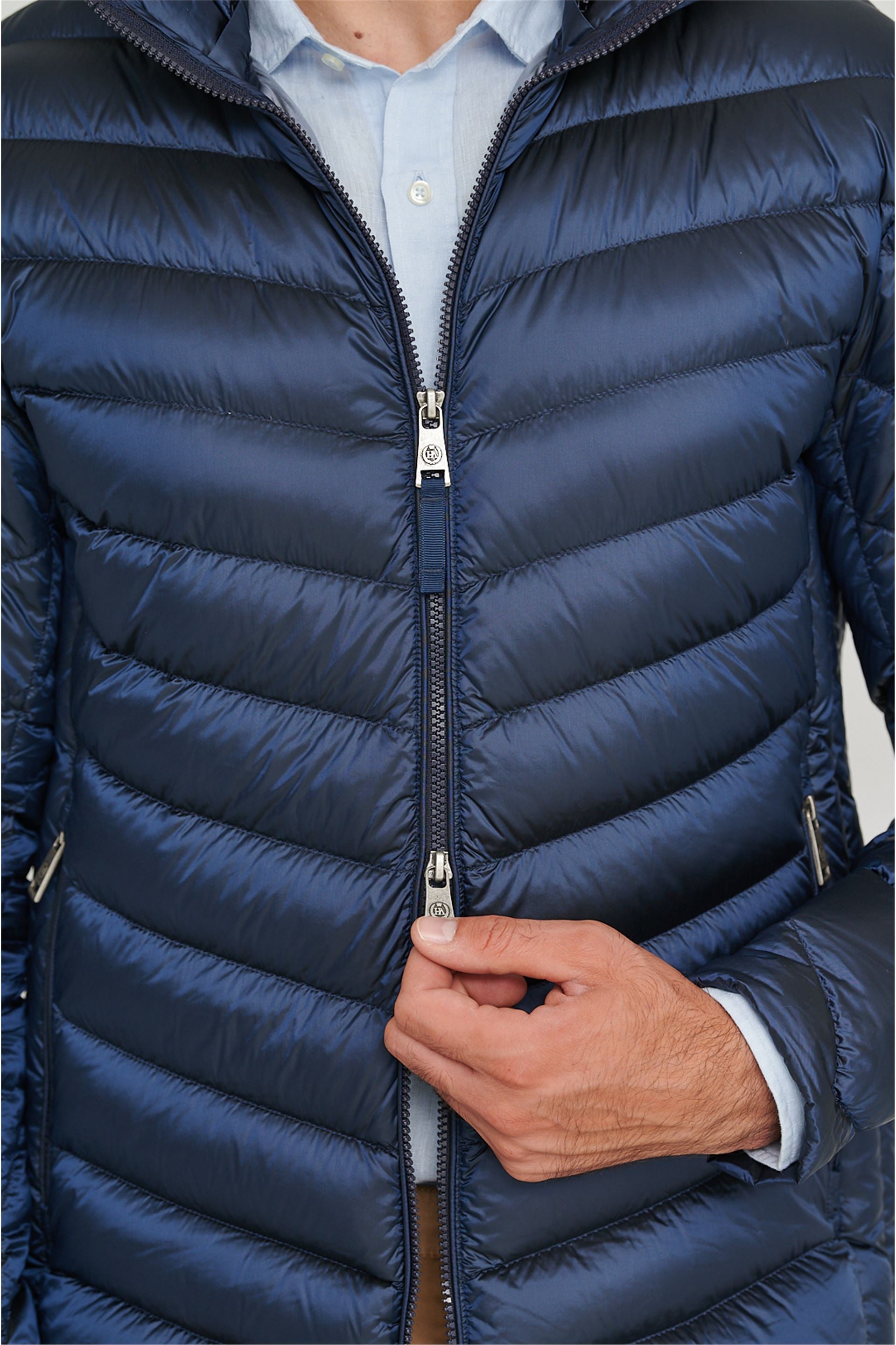 FENIX Lightweight Men'S V-Shaped Short Jacket-Henry Arroway-S-GREEN FOREST-Urbanheer