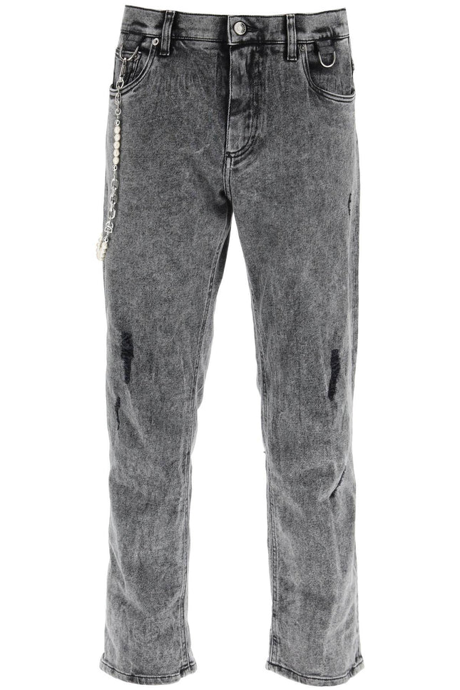 loose jeans with keychain