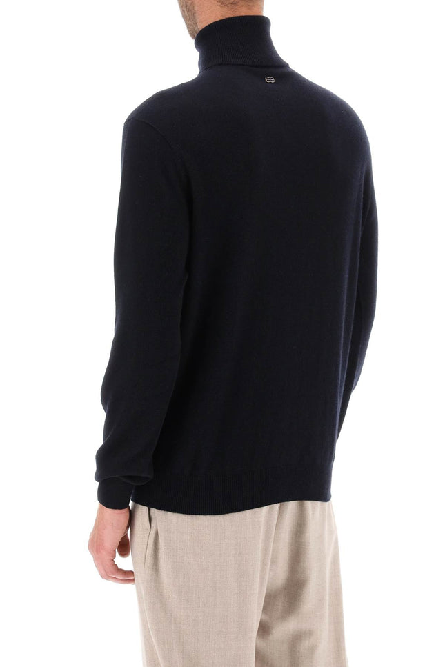 seamless cashmere turtleneck sweater