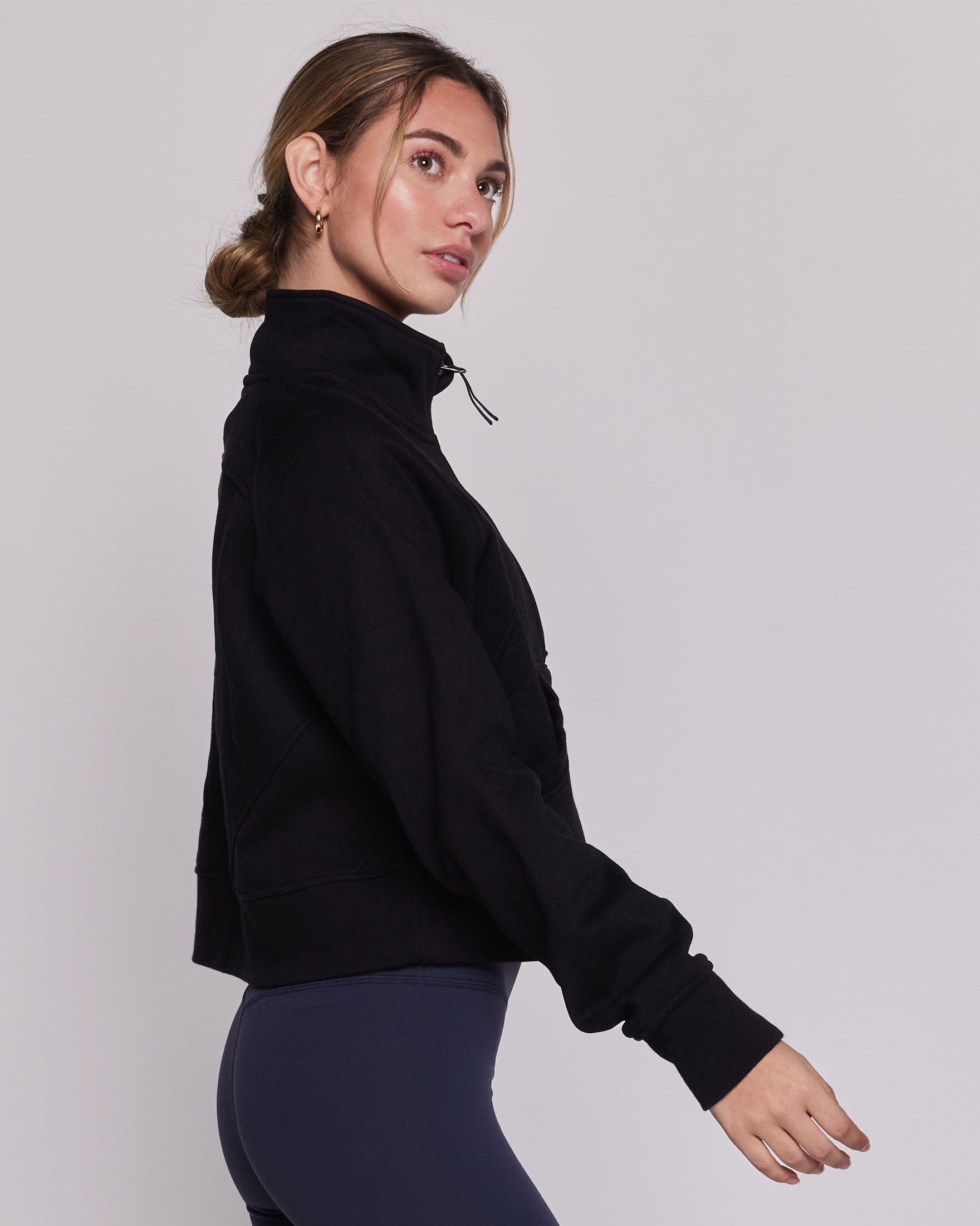 Effortless Fleece Crop Half Zip Jacket-rebody-Black-XS/S-Urbanheer