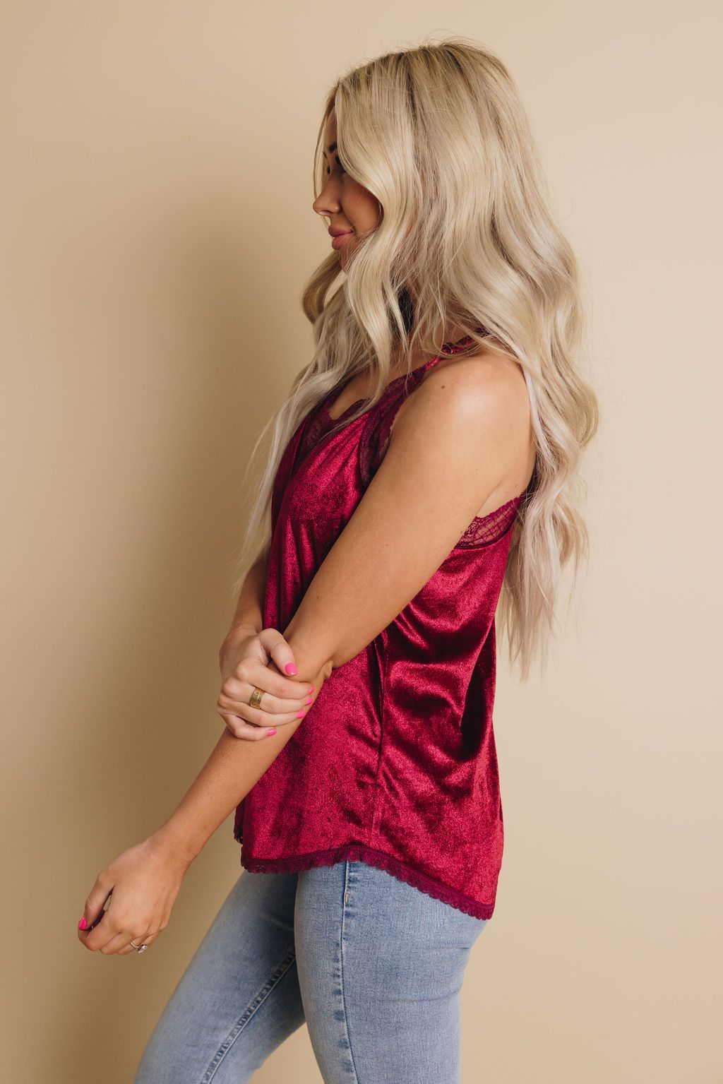 Better Than This Velvet Tank-UHXSW-BLACK-SMALL-Urbanheer