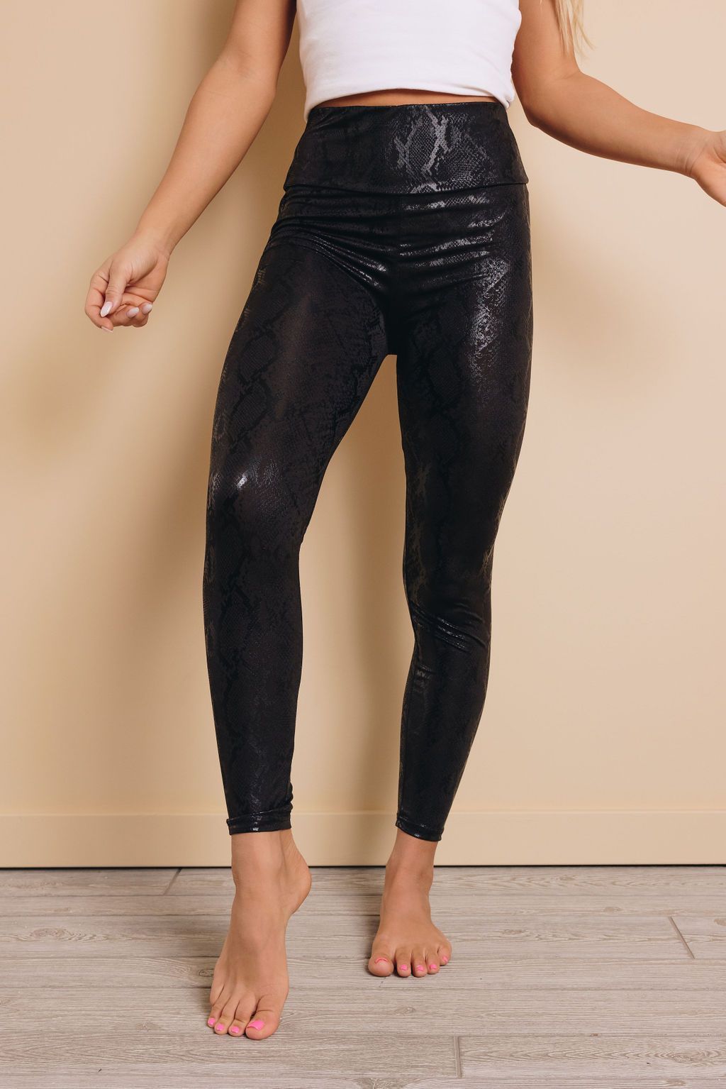 Rio Snakeskin Leggings-UHXSW-BLACK-SMALL-Urbanheer