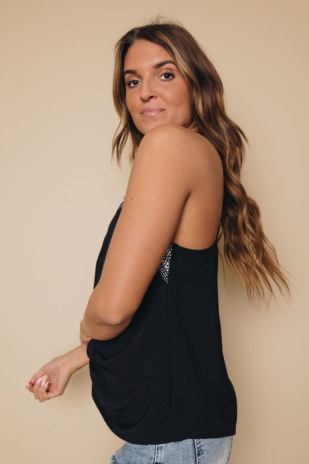 Isabella Embroidery Top-UHXSW-BLACK-SMALL-Urbanheer