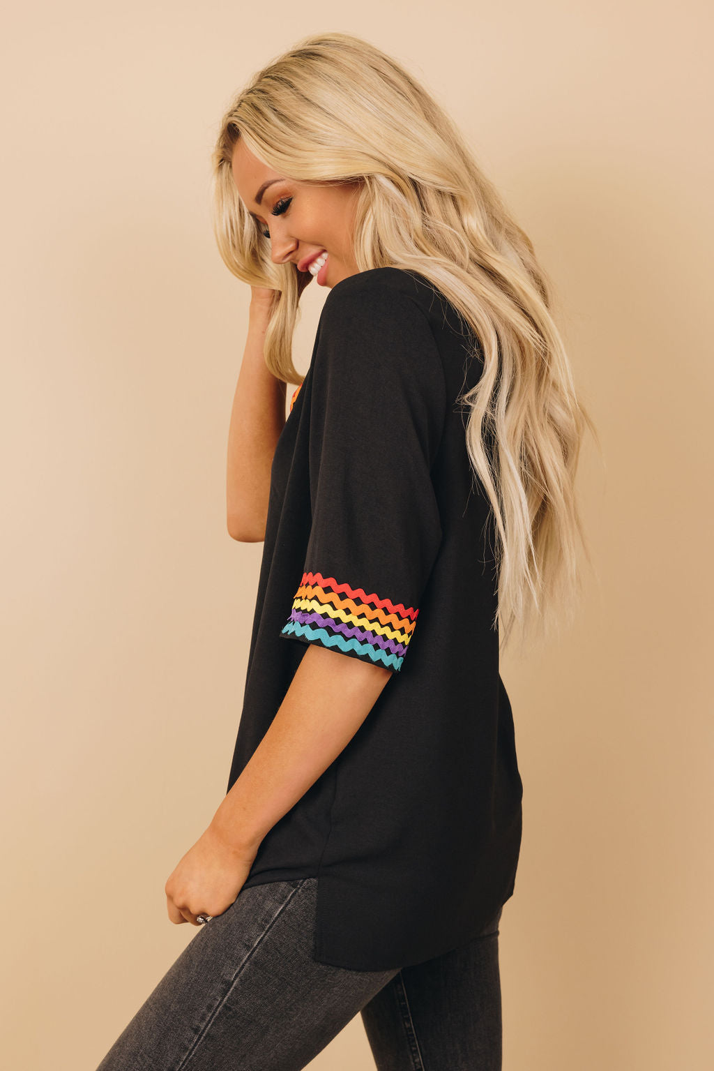 Libya Colorblock Top-UHXSW-BLACK-SMALL-Urbanheer