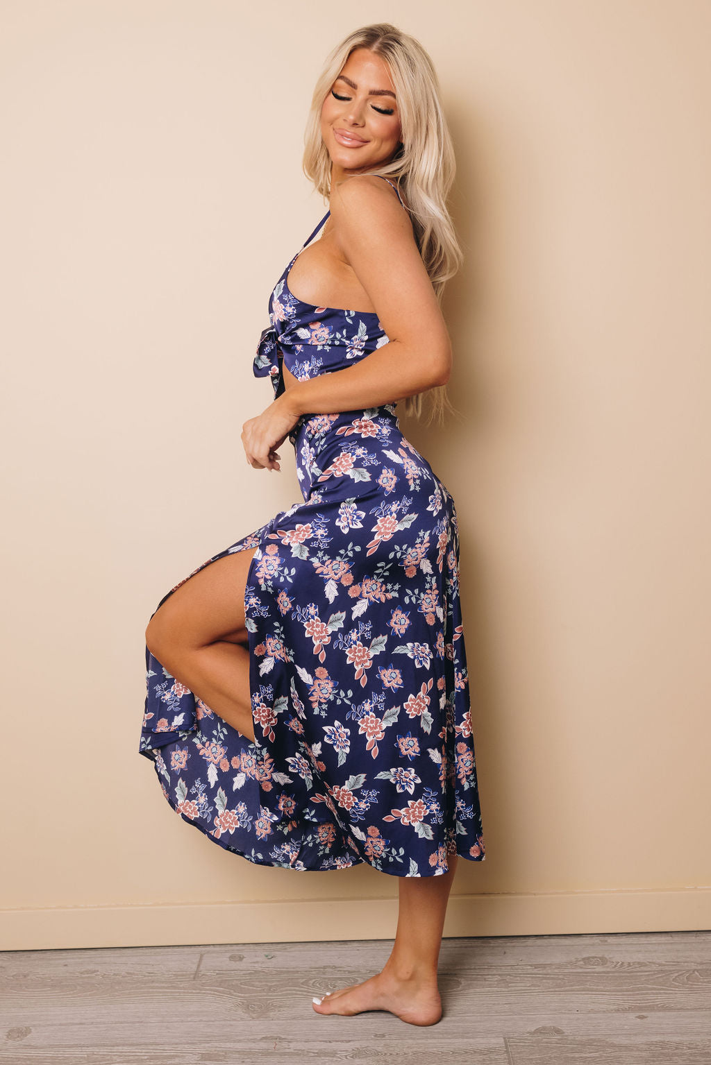 Shania Floral Bust Knot Long Dress-UHXSW-BLUE-SMALL-Urbanheer