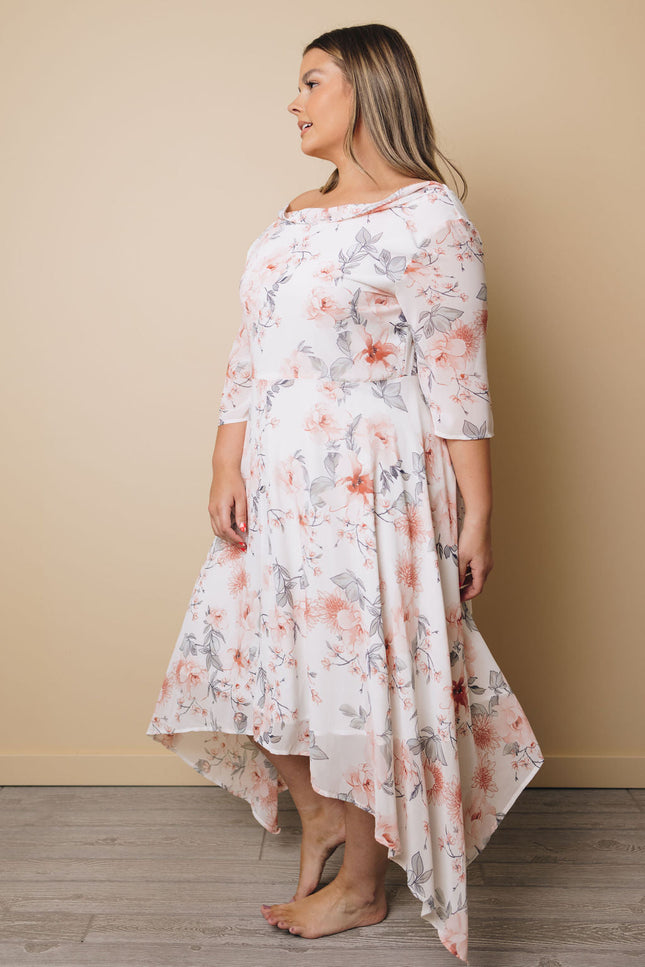 Plus Size - Bennett Floral Dress-UHXSW-Urbanheer