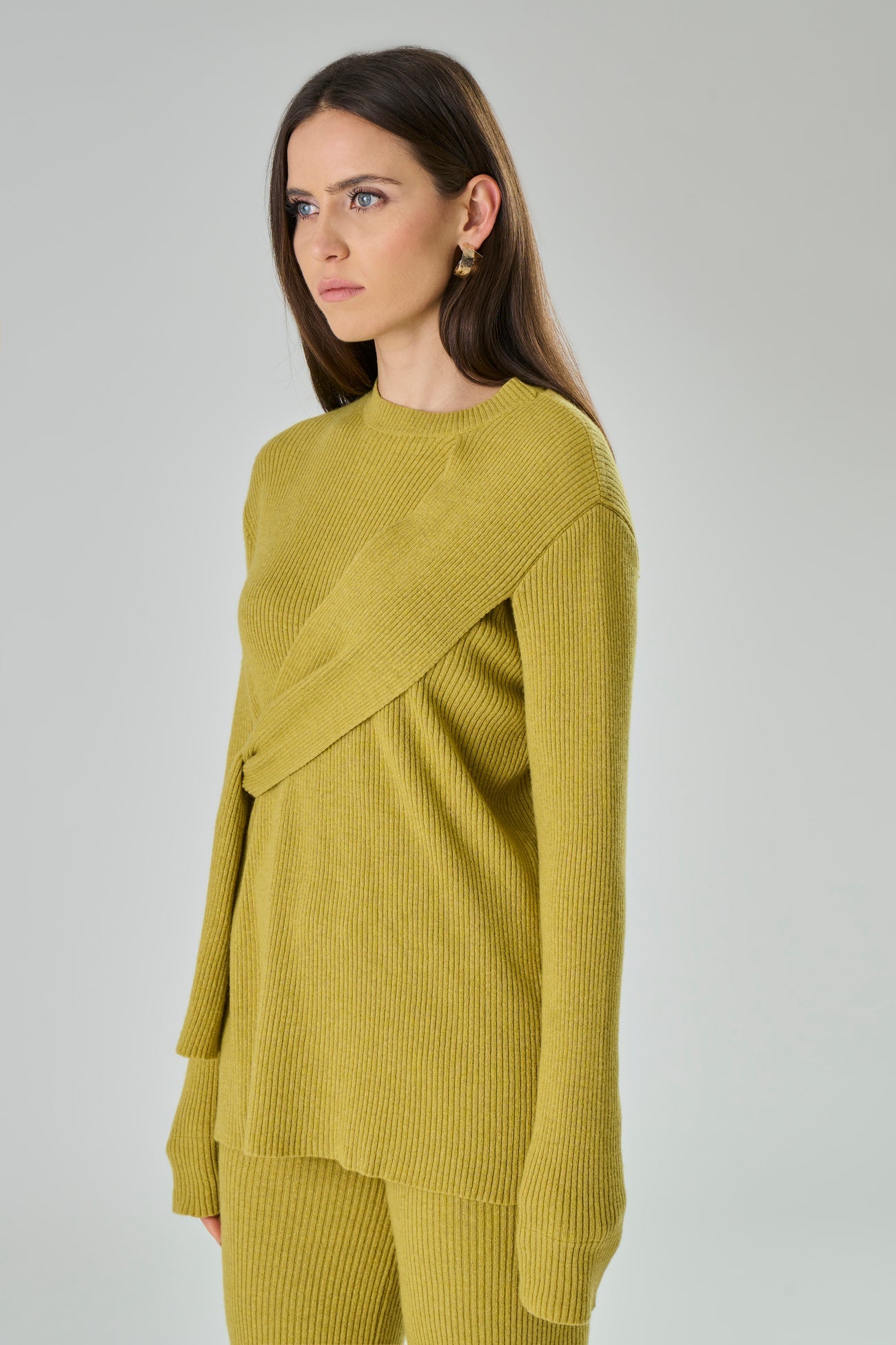 Girocollo Con Fiocco Laterale In Misto Cashmere - Antonia-Maglia-Tenné-S-VERDE OLIO-Urbanheer
