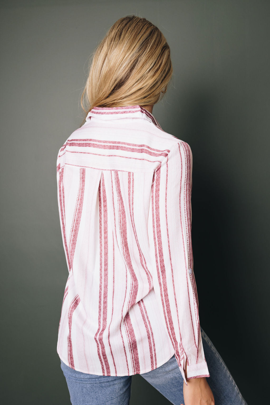 Speechless Top-UHXSW-White-SMALL-Urbanheer