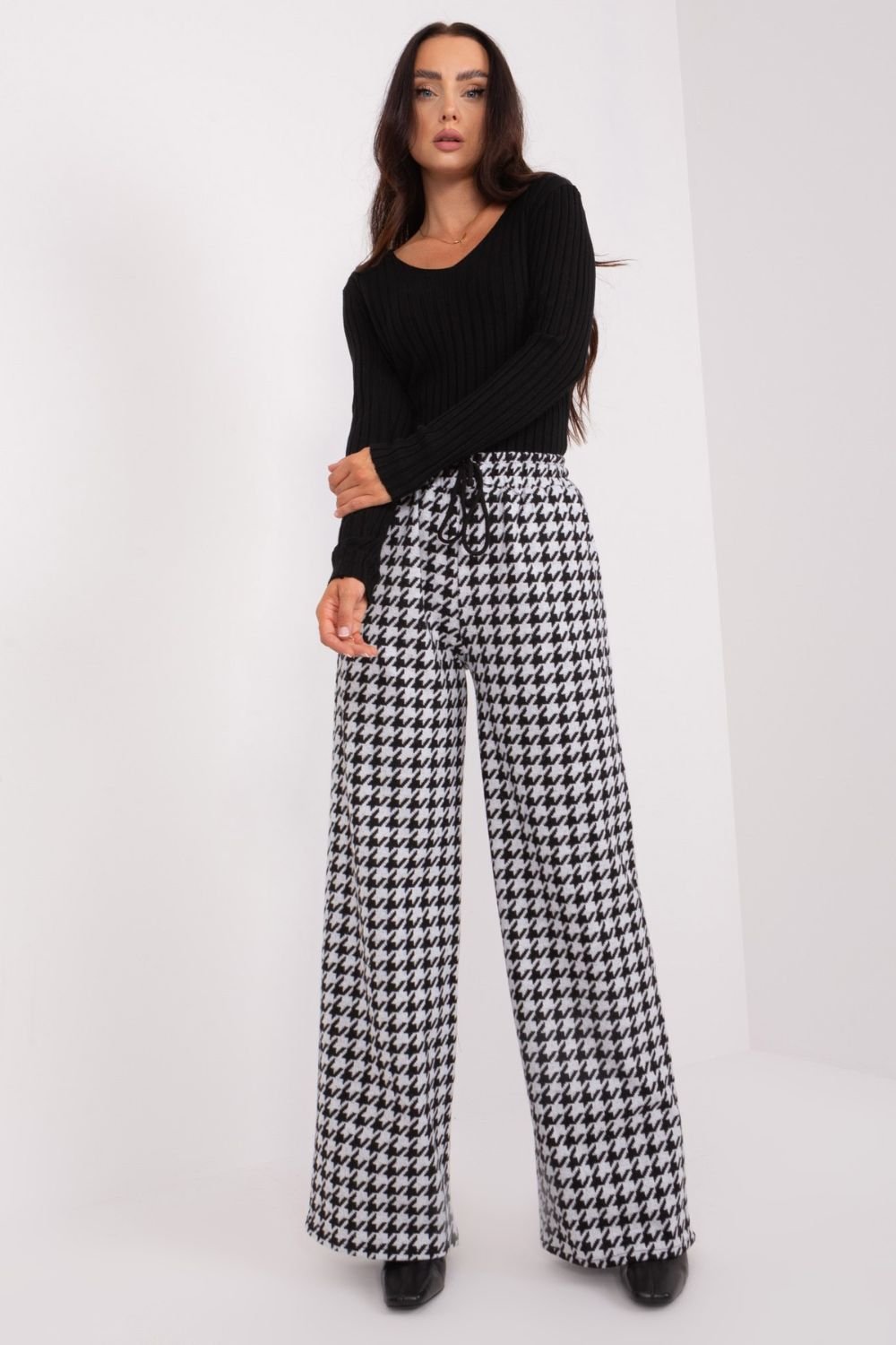 Women Trousers Women Outfit 193133 Lakerta-Pants, Trousers, Shorts-Lakerta-black-L/XL-Urbanheer