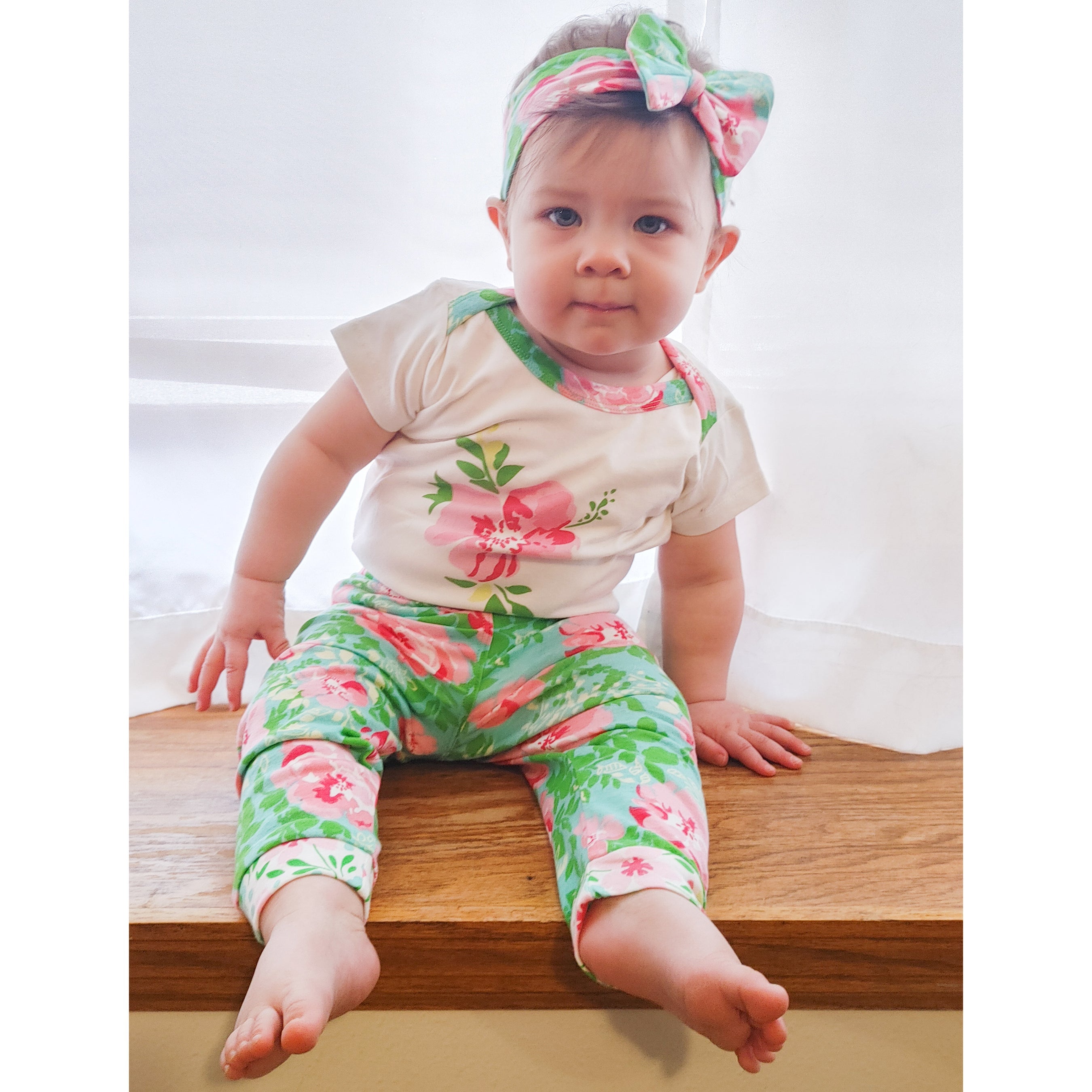 AnnLoren Baby Girls Layette Floral Onesie Pants Headband 3pc Gift Set Clothing-AnnLoren-12-18 Mo-Urbanheer