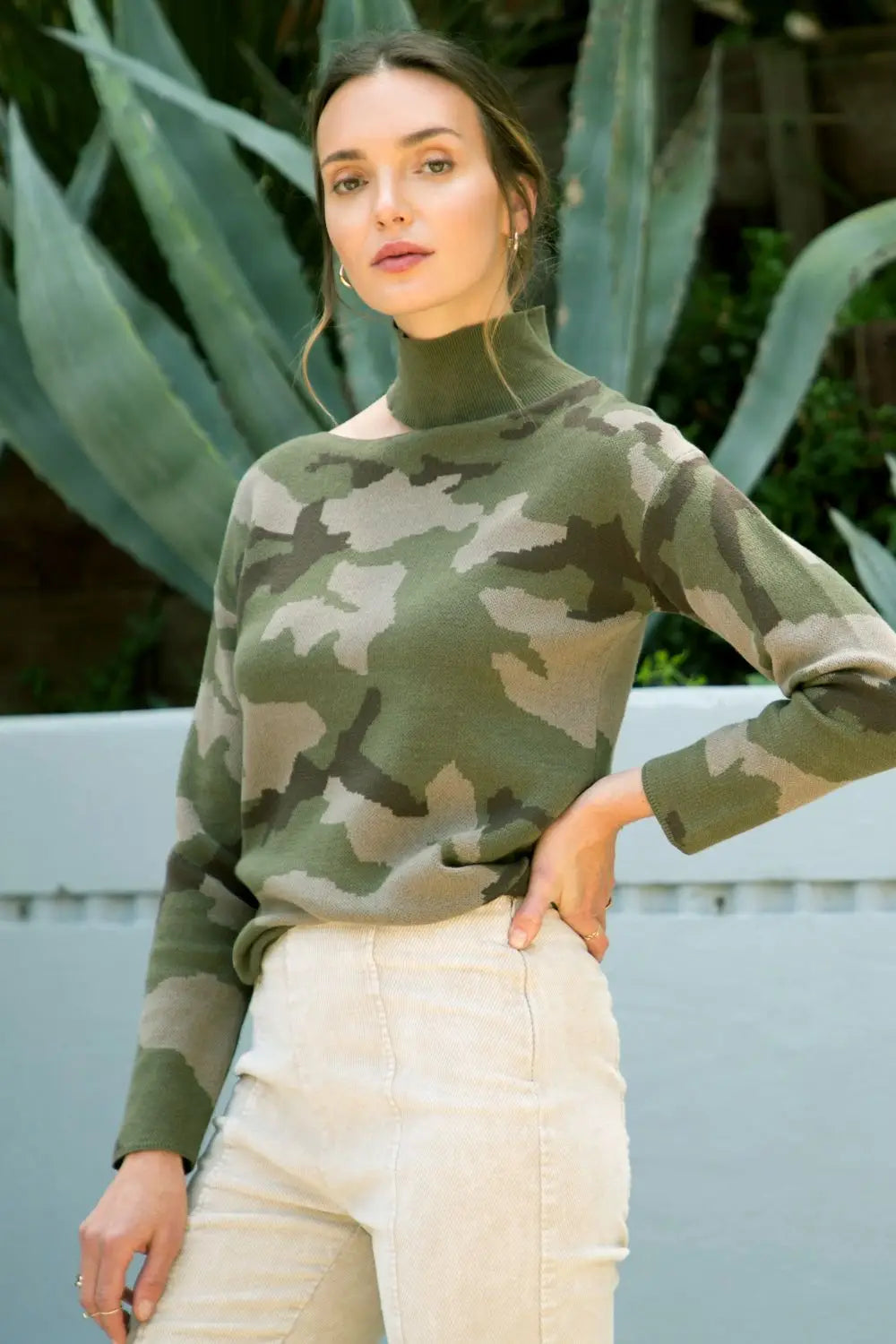 Cutout Shoulder Sweater-Mystree-S-Urbanheer