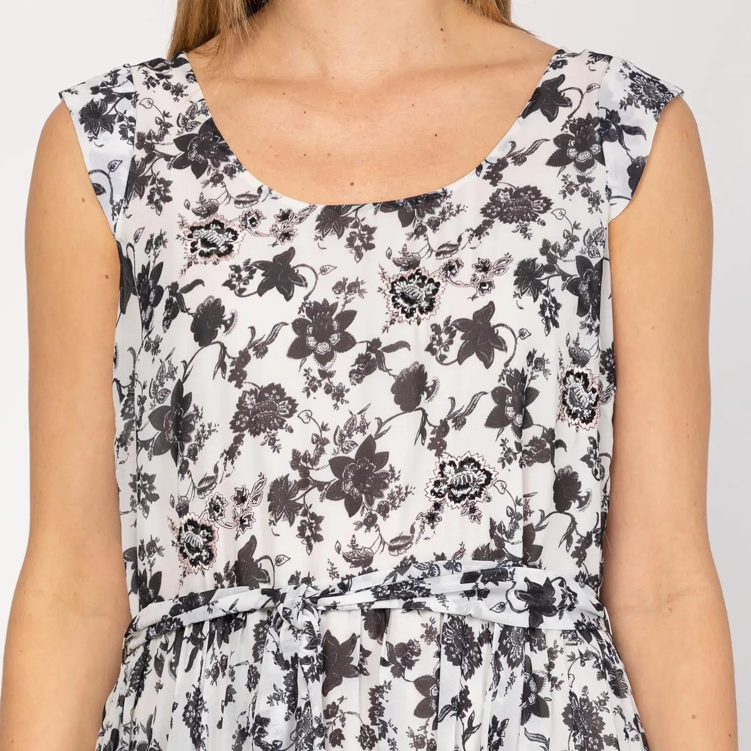 Urban Asymmetric Midi Dress-Niza-38-Urbanheer