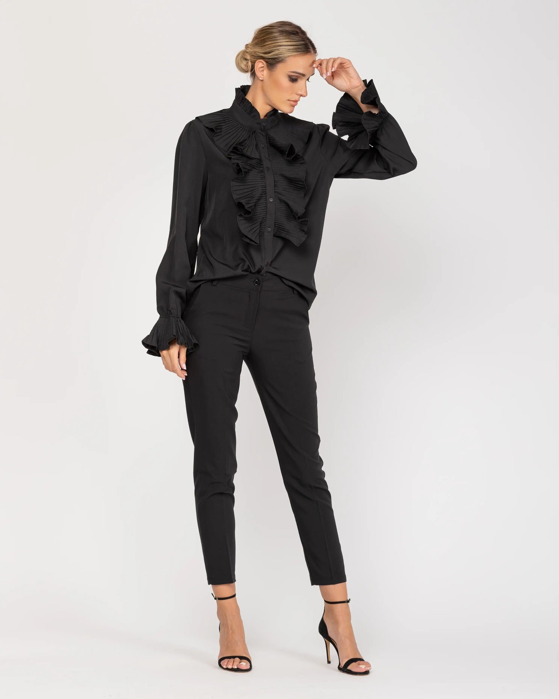 Buttoned Blouse With Ruffles And Elastic Long Sleeves.-Tantra-S-Urbanheer