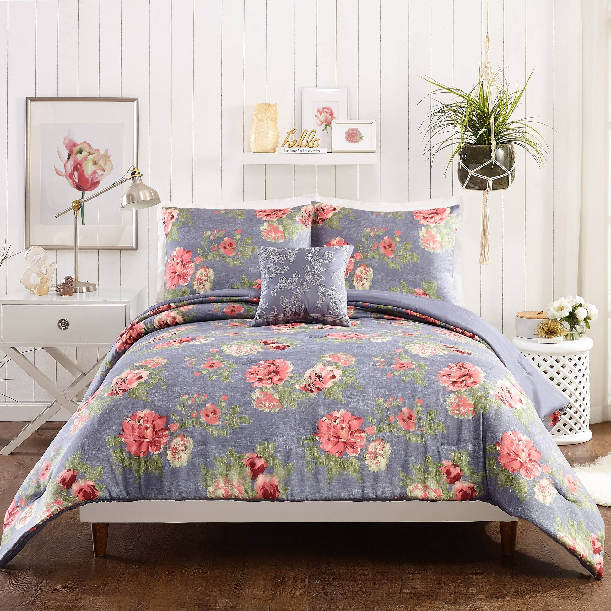 Alessia 4-Piece Comforter Set By Jessica Simpson-Peking Handicraft-Urbanheer
