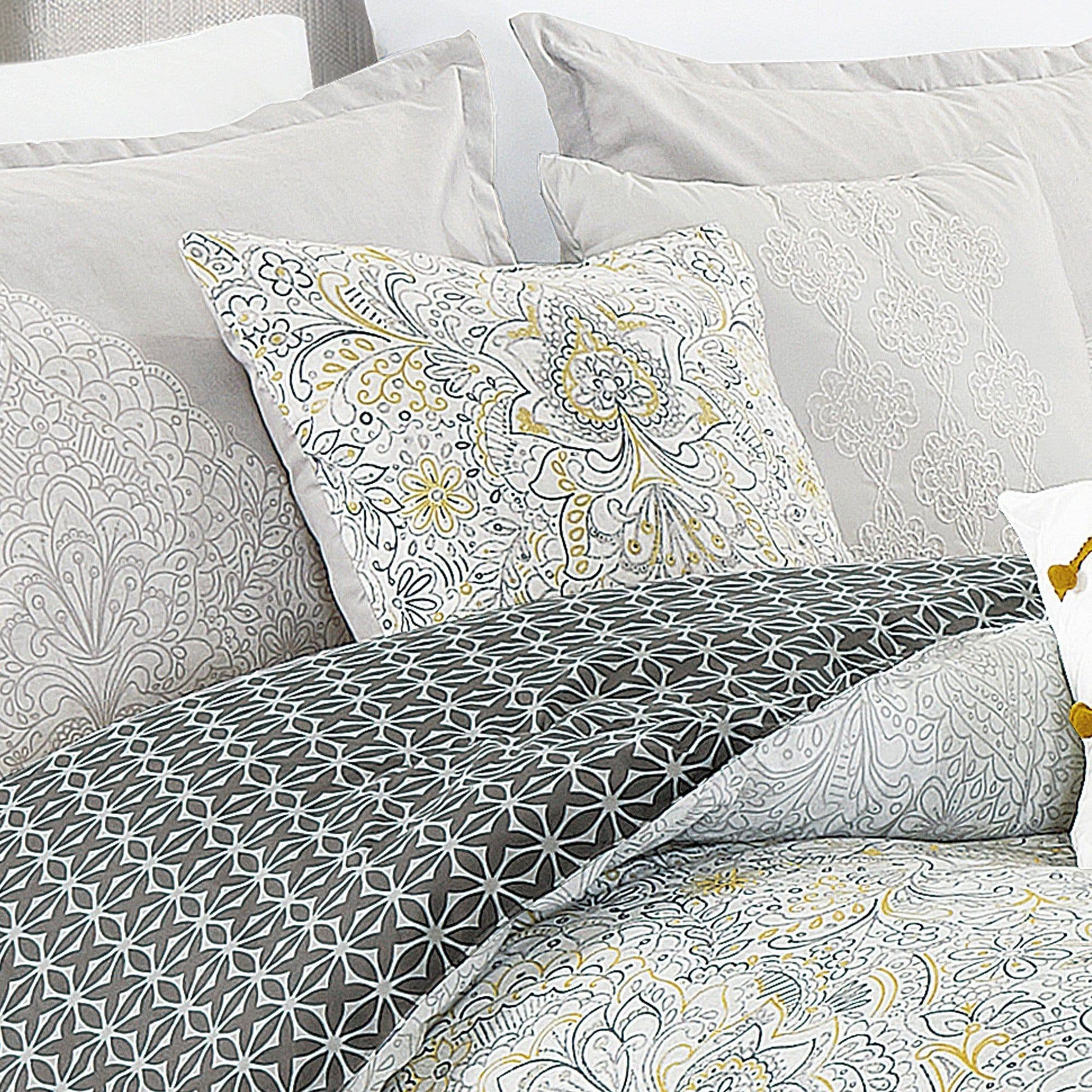 Floral Jacquard Modern Creame Comforter - 7 Piece Set-Linens & Bedding-linen mart-King-Urbanheer