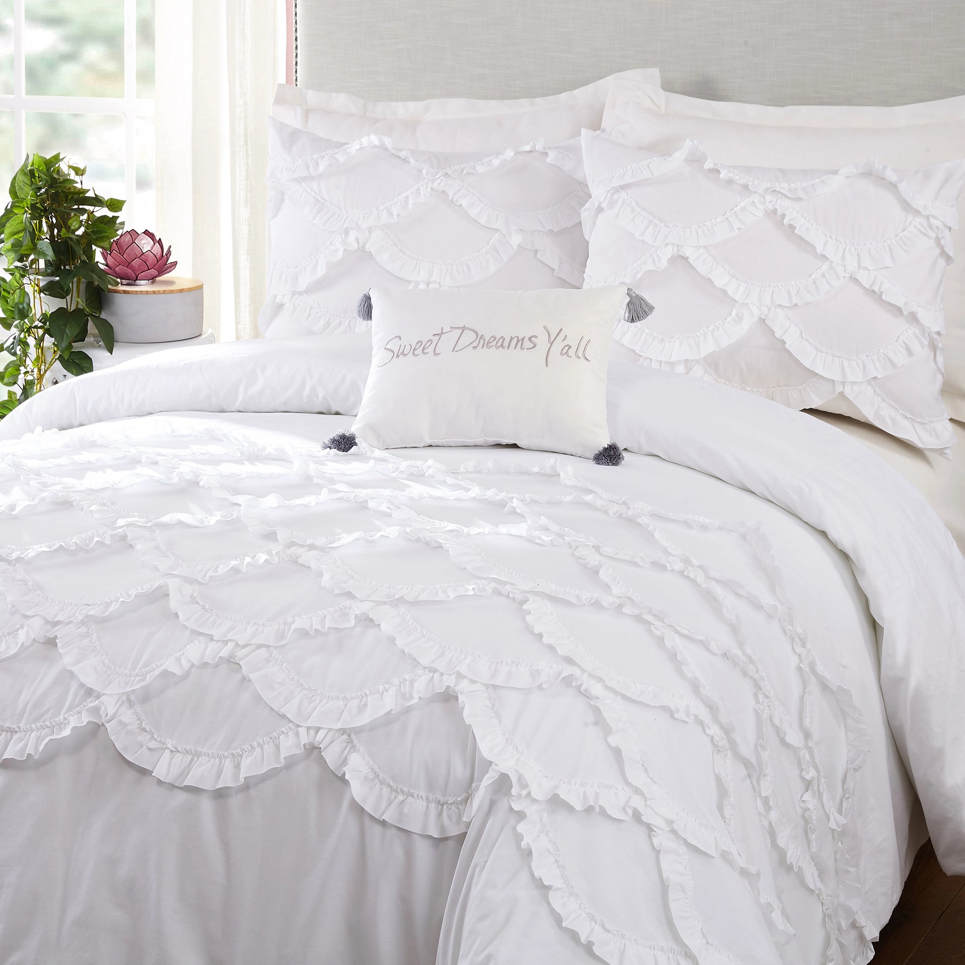 Ruffled Scallop Comforter Set by Jessica Simpson.-peking handicraft-Twin-Urbanheer