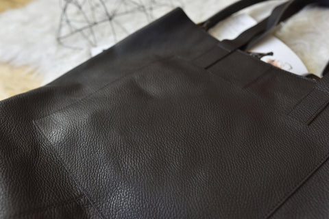 Journalist Tote-Kiko-Olive-Urbanheer