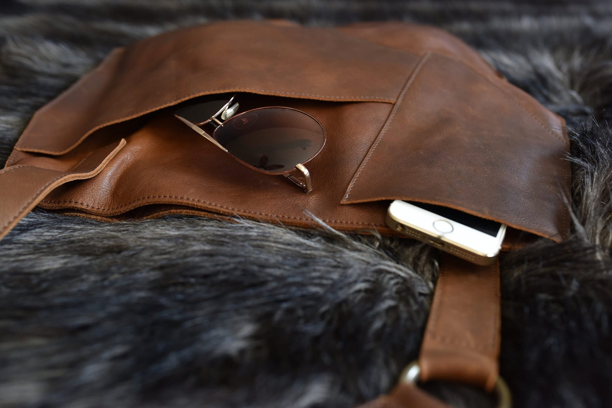 Cross Over Tote-Kiko-Brown-Urbanheer