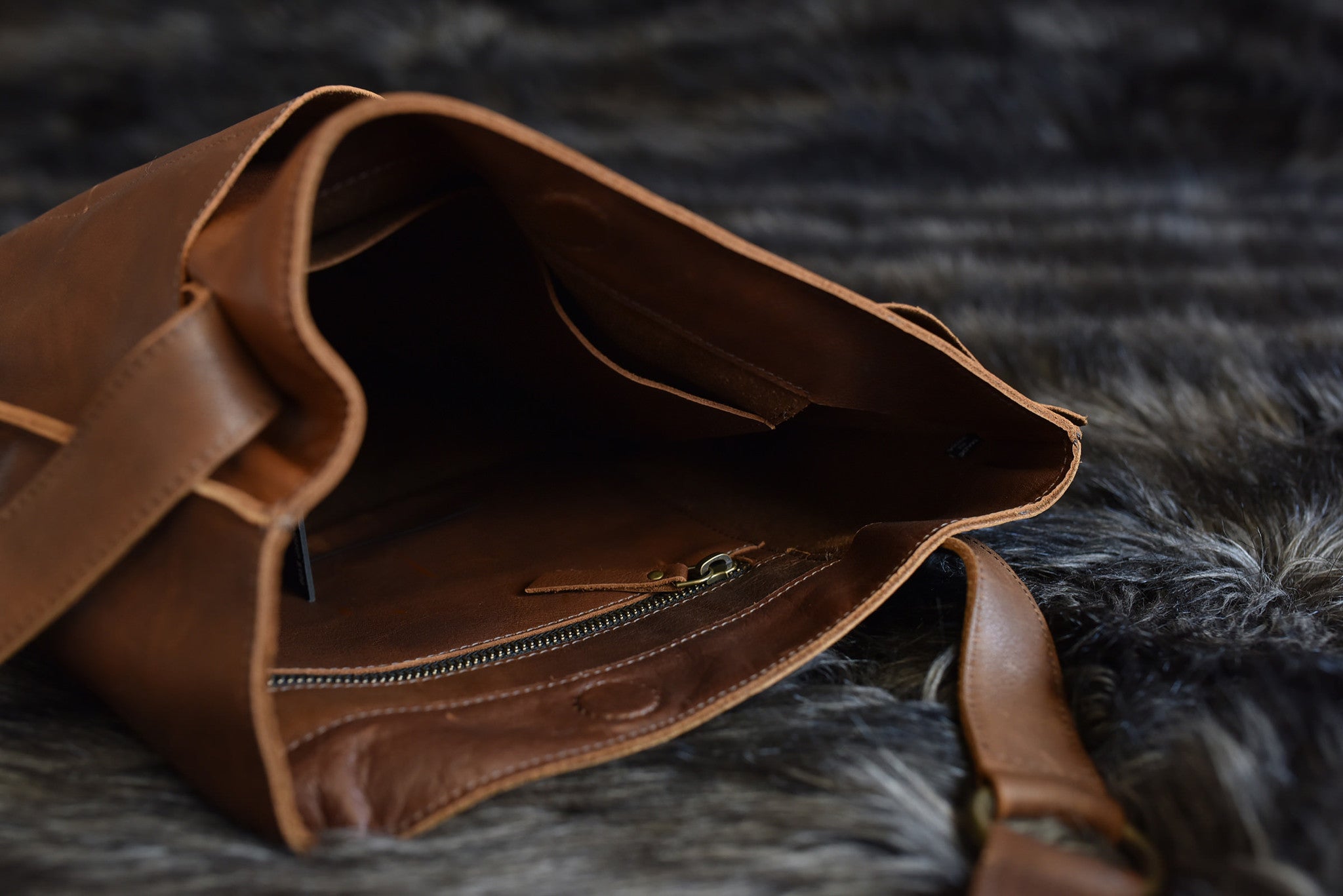 Cross Over Tote-Kiko-Brown-Urbanheer