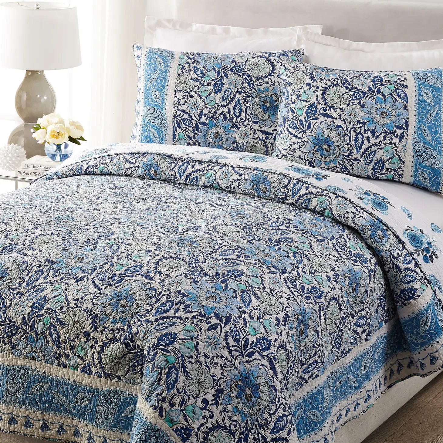 Bisou Floral 3-Piece Quilt Set By Dena Home.-Peking Handicraft-Full/Queen-Urbanheer