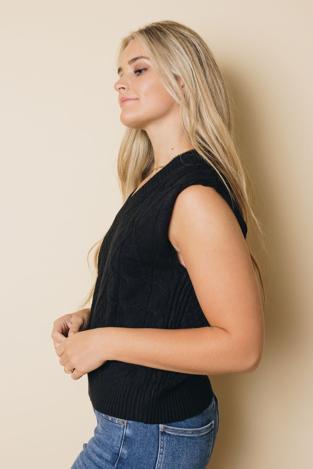 Ophelia Knitted Vest Sweater-UHXSW-BLACK-SMALL-Urbanheer