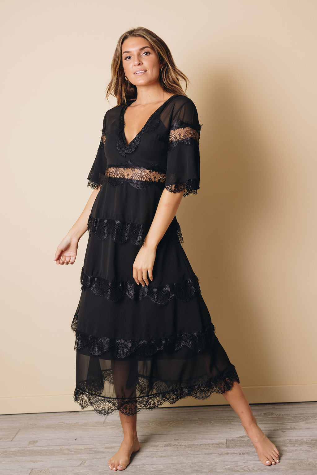 Portia Layered Long Dress-UHXSW-BLACK-SMALL-Urbanheer