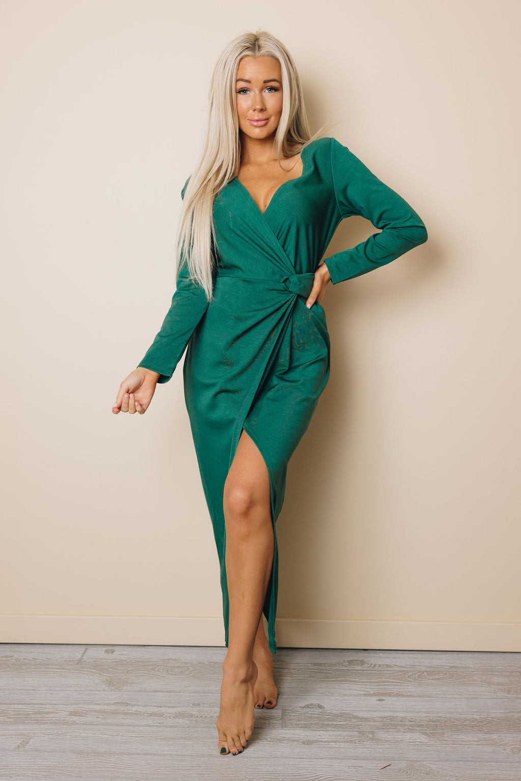 Holloway Twist Long Dress-UHXSW-GREEN-SMALL-Urbanheer