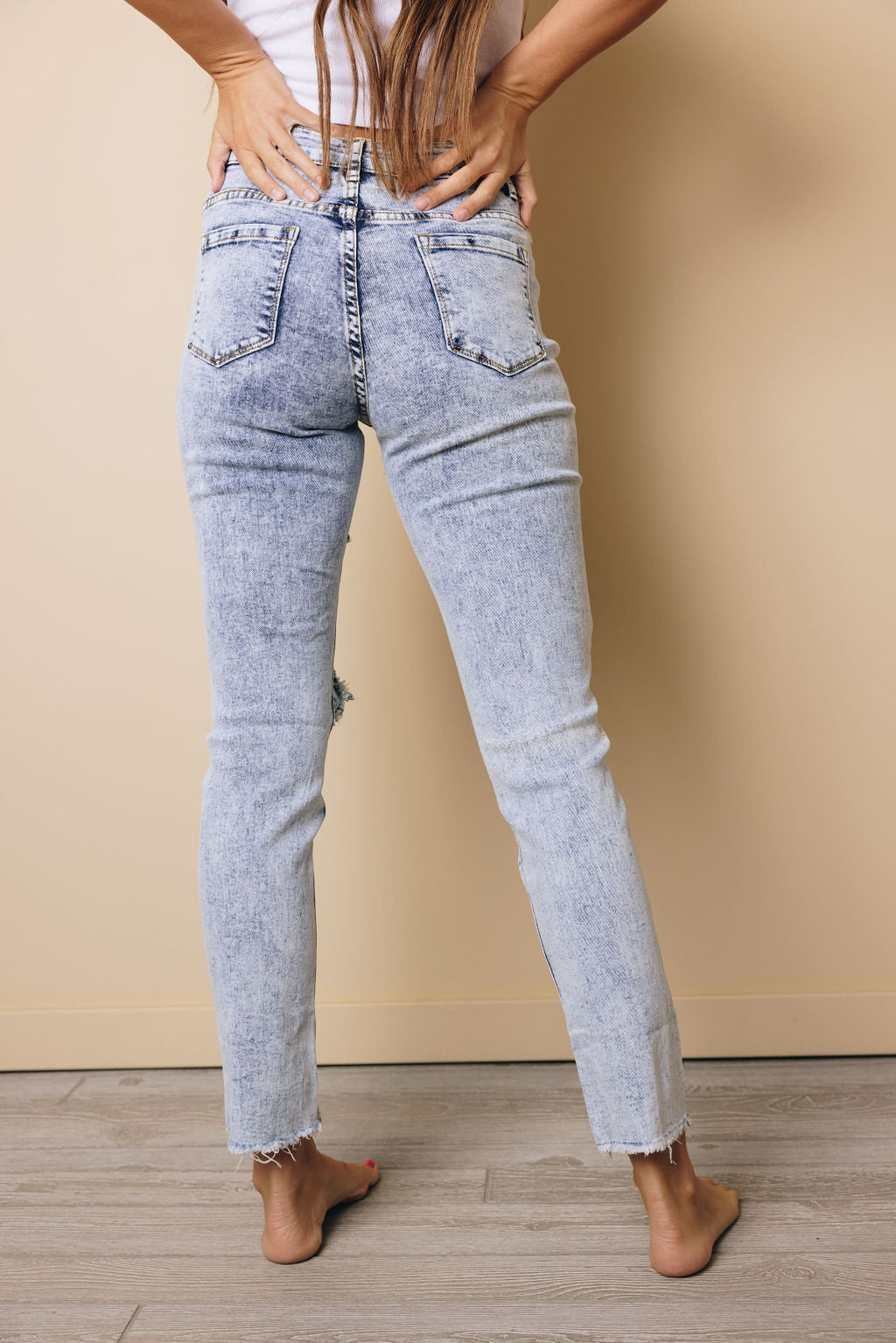 Noralee Ripped Slim-Fit Jeans-UHXSW-SKY BLUE-SMALL-Urbanheer