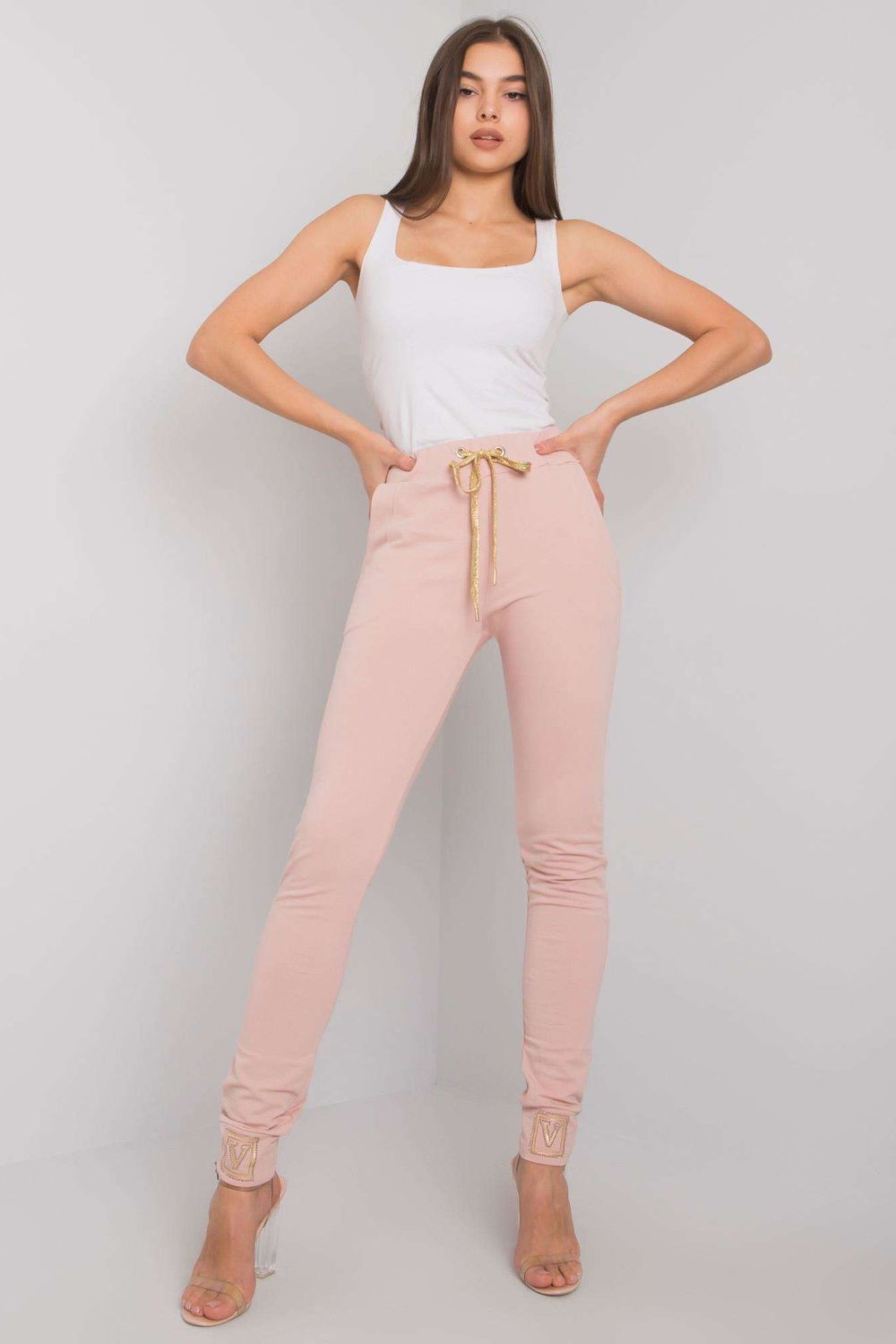 New Season-Relevance-pink-L-Urbanheer