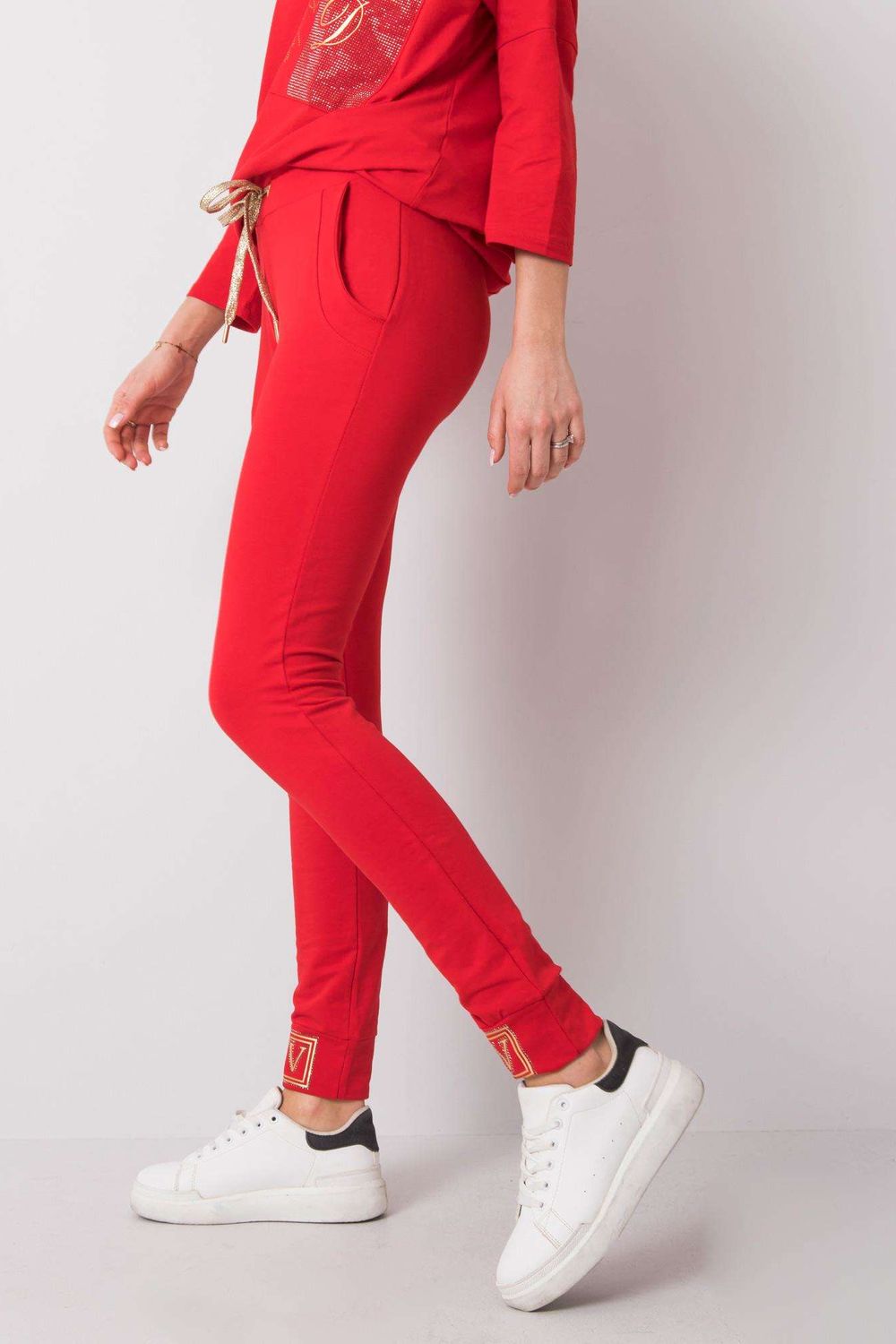 New Season-Relevance-red-L-Urbanheer