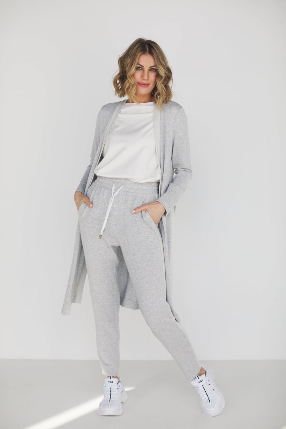 Urban Set Outfit-La Aurora-grey-36-Urbanheer