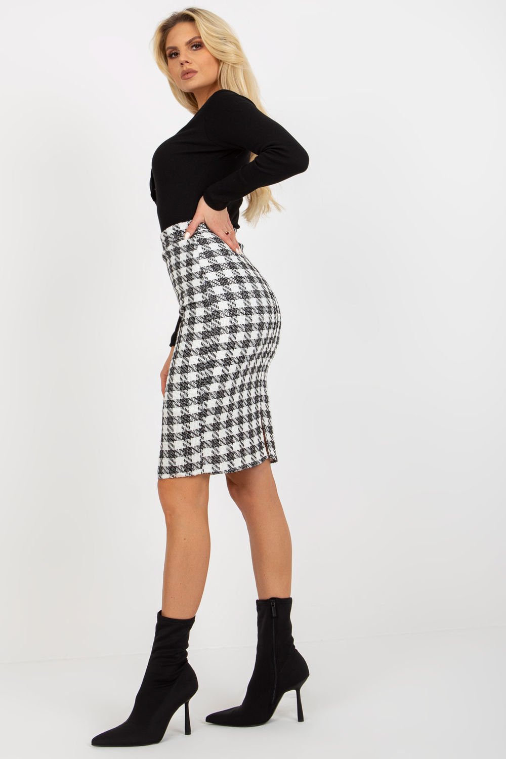 Urban Skirt Outfit-Lakerta-black-40-Urbanheer