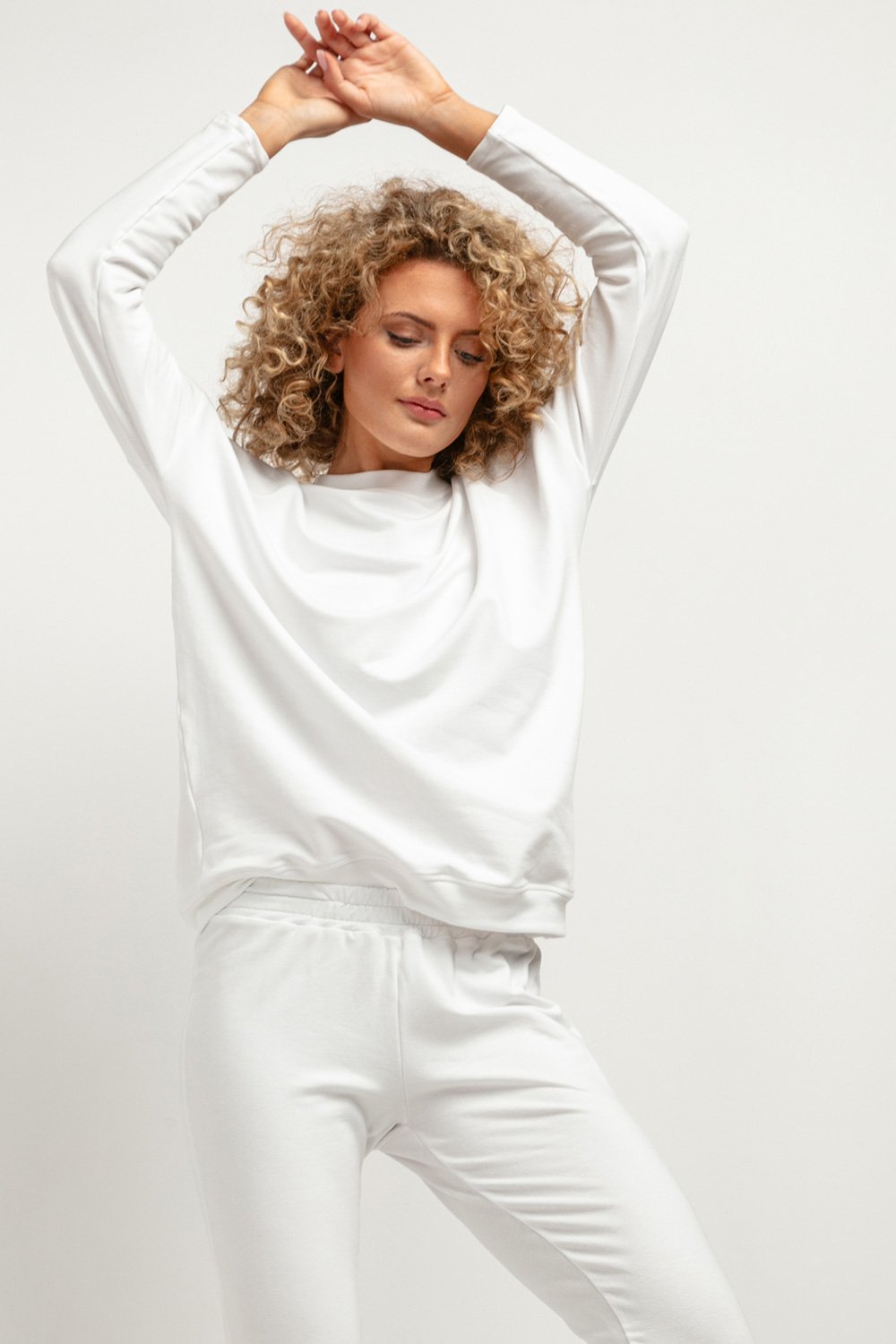 Women Cloudsoft Comfort Sweatshirt 183222 Tessita-Tessita-white-M/L-Urbanheer