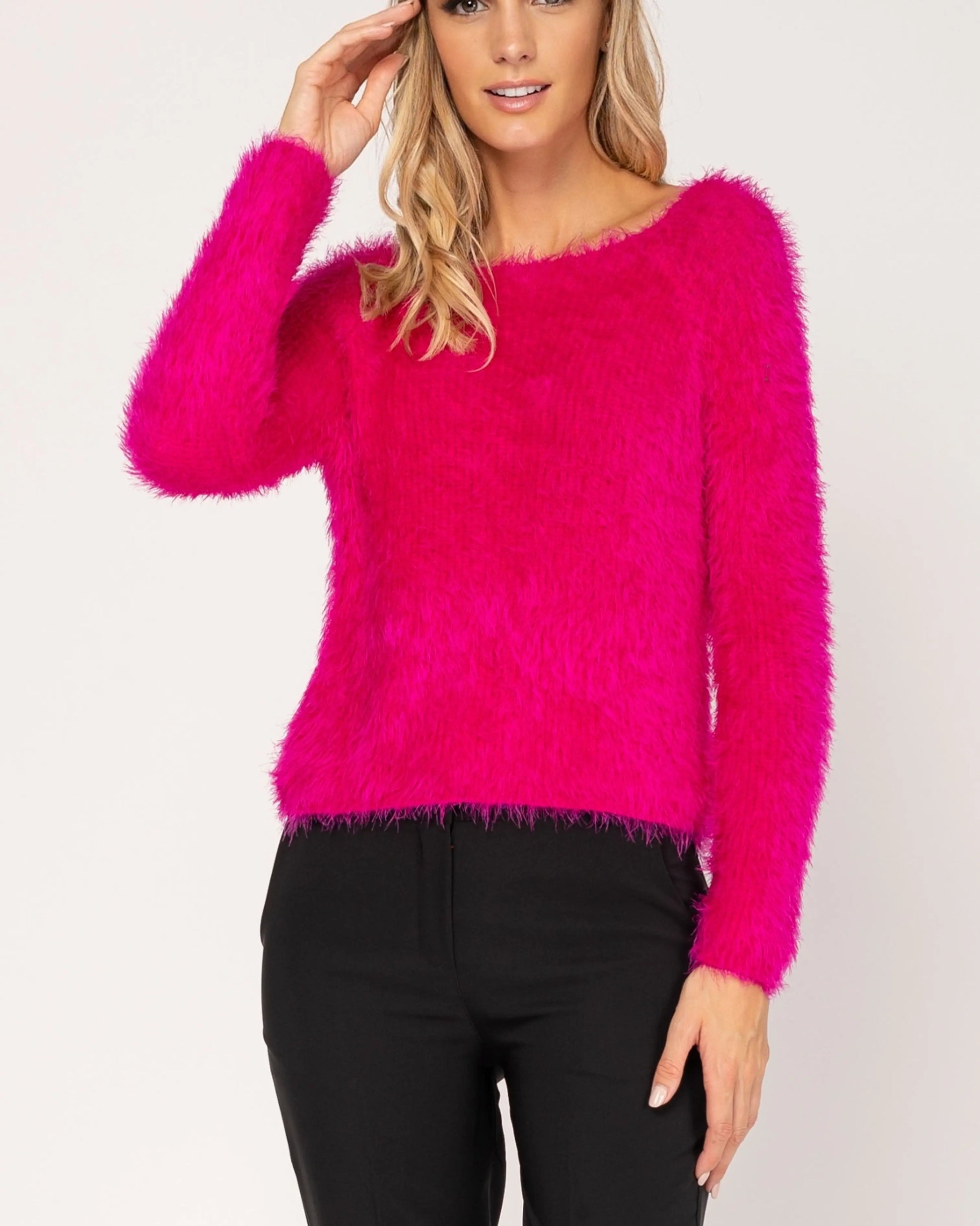 Long-Sleeved Knit Sweater.-Tantra-S-Urbanheer