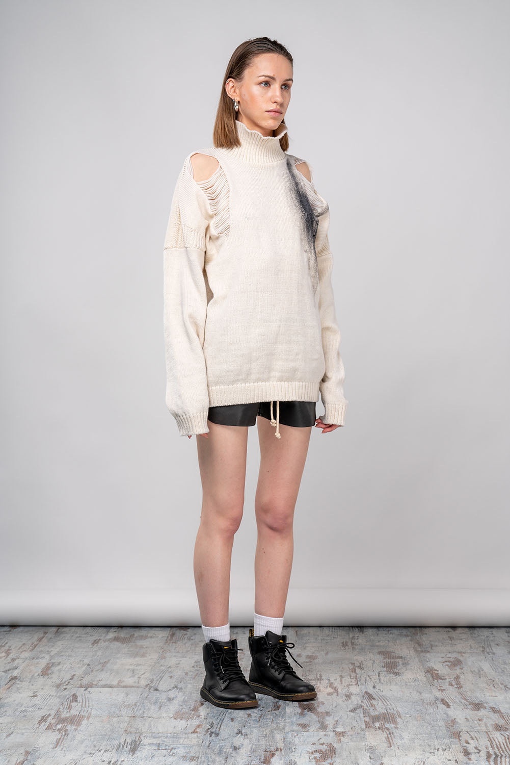 Hand-Painted Jumper-ANOIR-XS-Ivory-Urbanheer