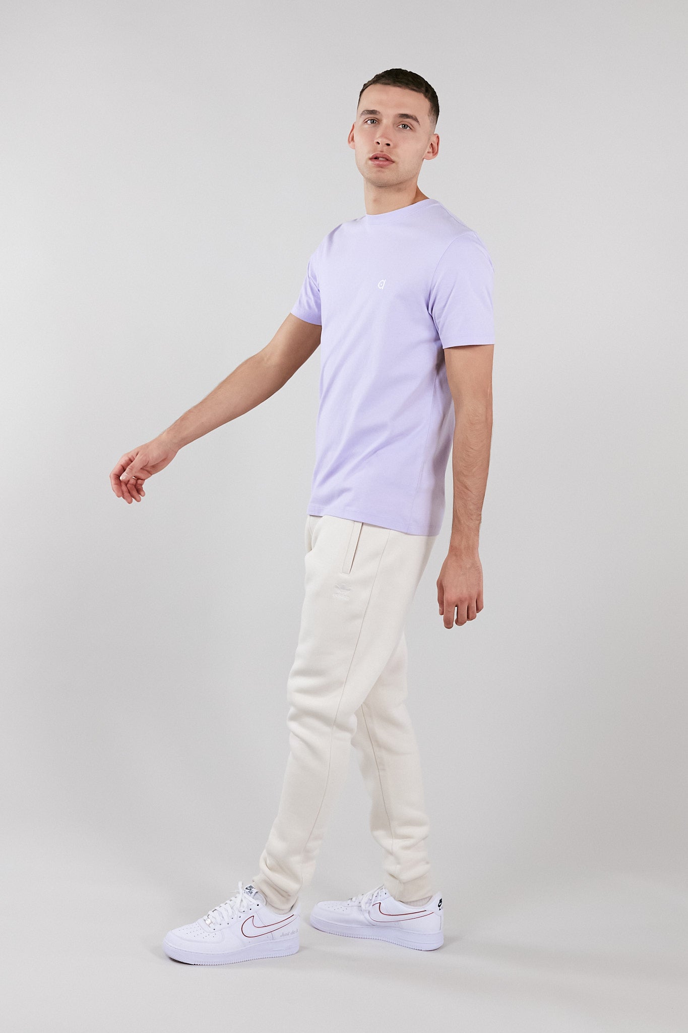Lilac Low Carbon T-Shirt-Cerulean Hera-L-Urbanheer