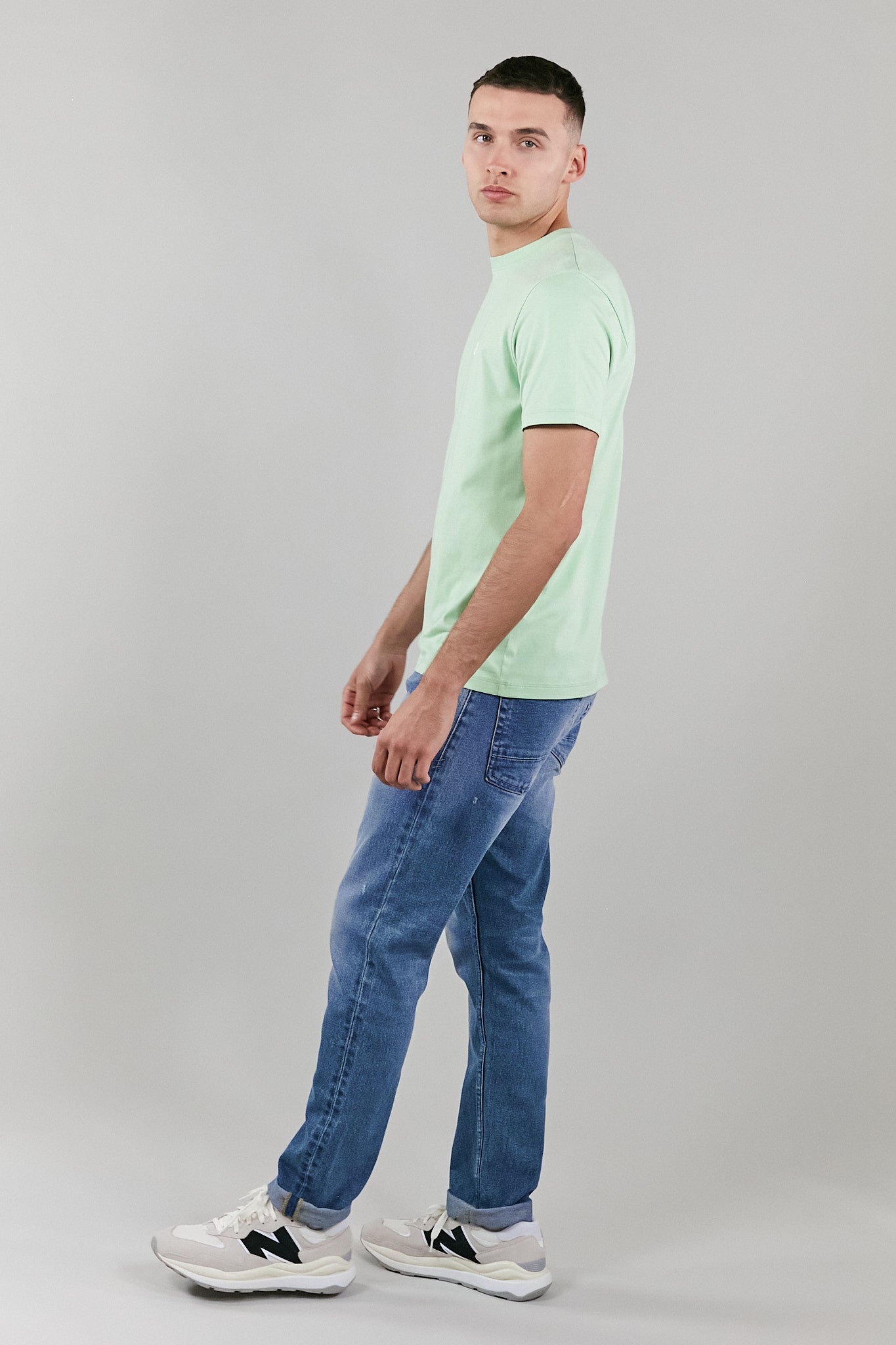 Light Green Low Carbon T-Shirt-Cerulean Hera-L-Urbanheer