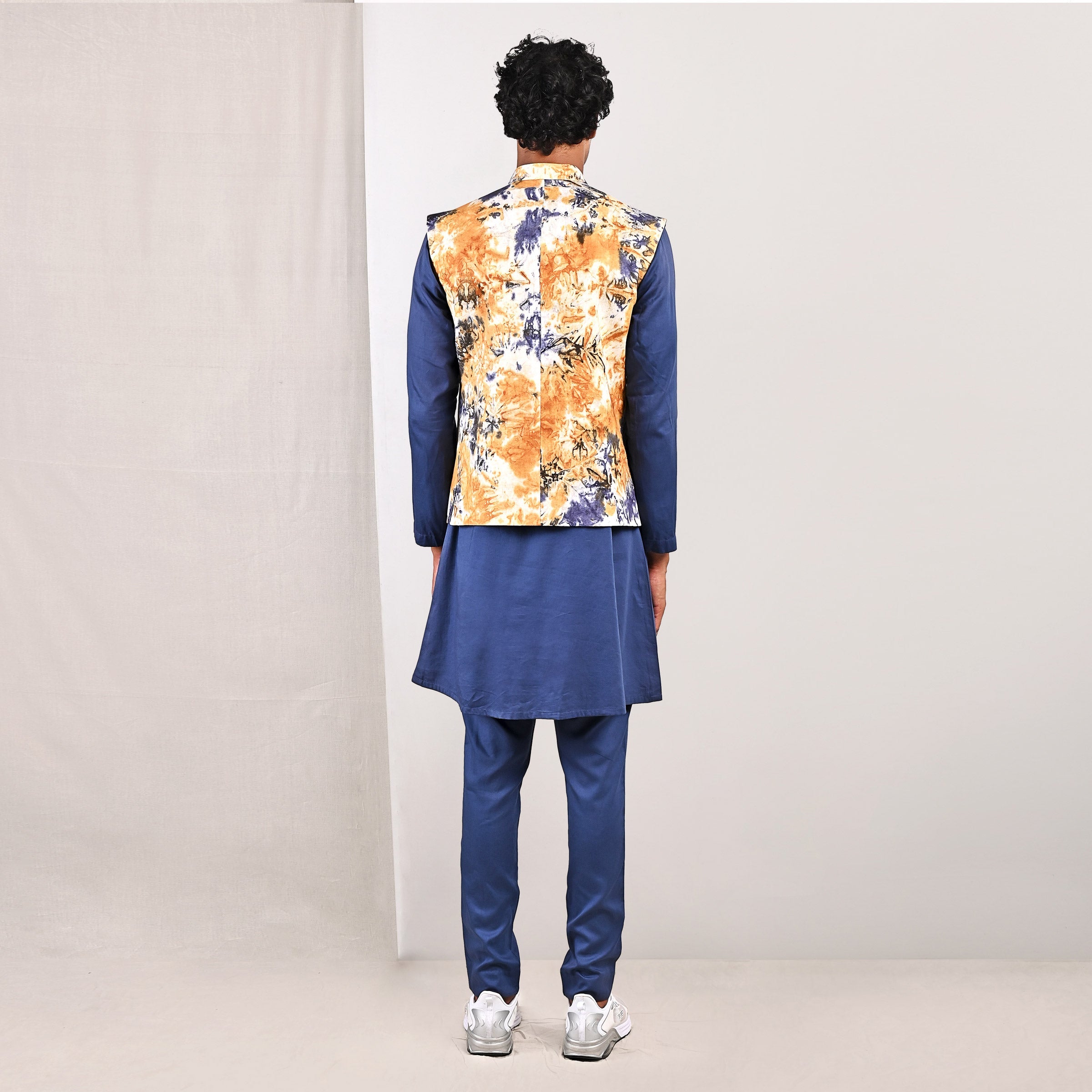 Ivor-Bohame-XS-5'-5'4"-Urbanheer