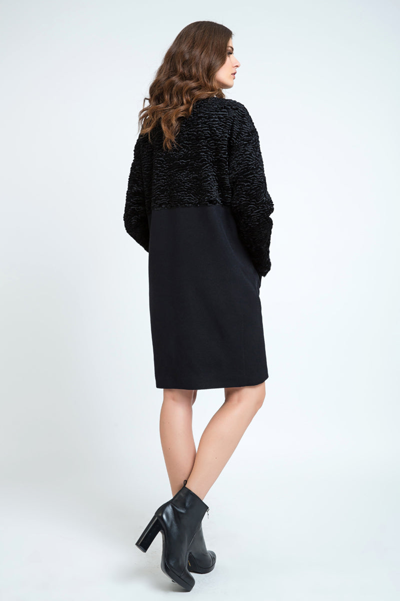 Straight Black Coat with Astrakhan-Conquista-36-Urbanheer