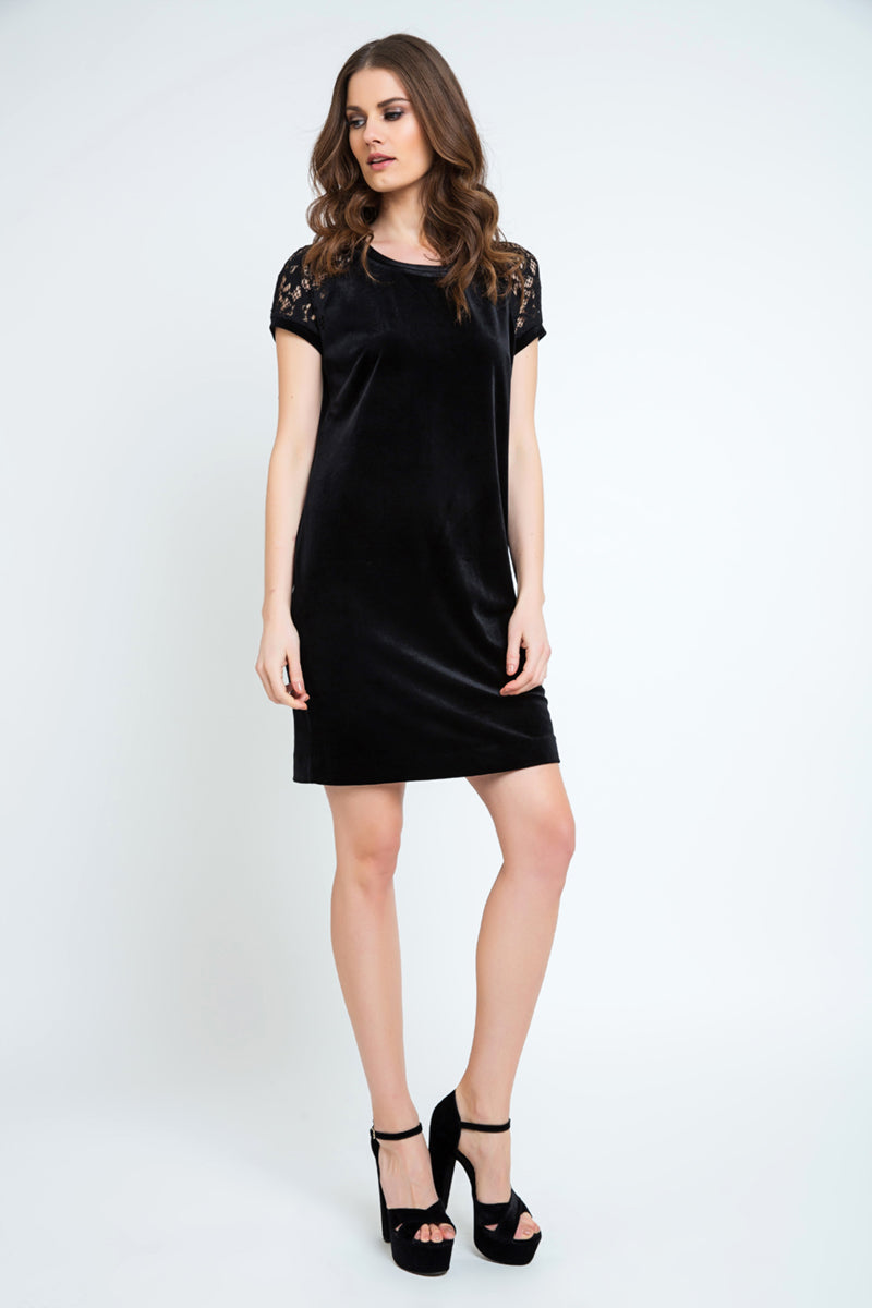Velvet and Lace Black Dress-Conquista-36-Urbanheer