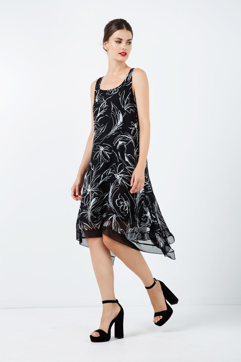 Sleeveless Layer Dress with Net Detail-Conquista-36-Urbanheer