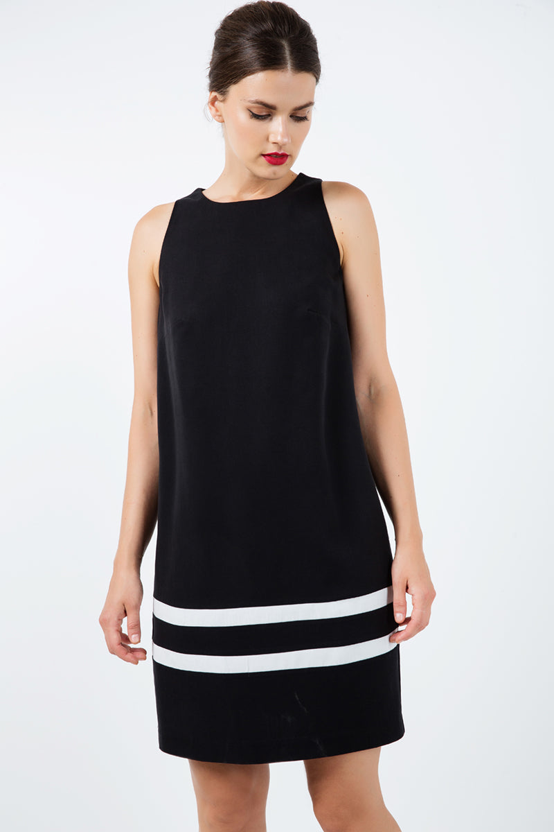 Black Sleeveless Dress With White Stripe Detail-Conquista-38-Urbanheer