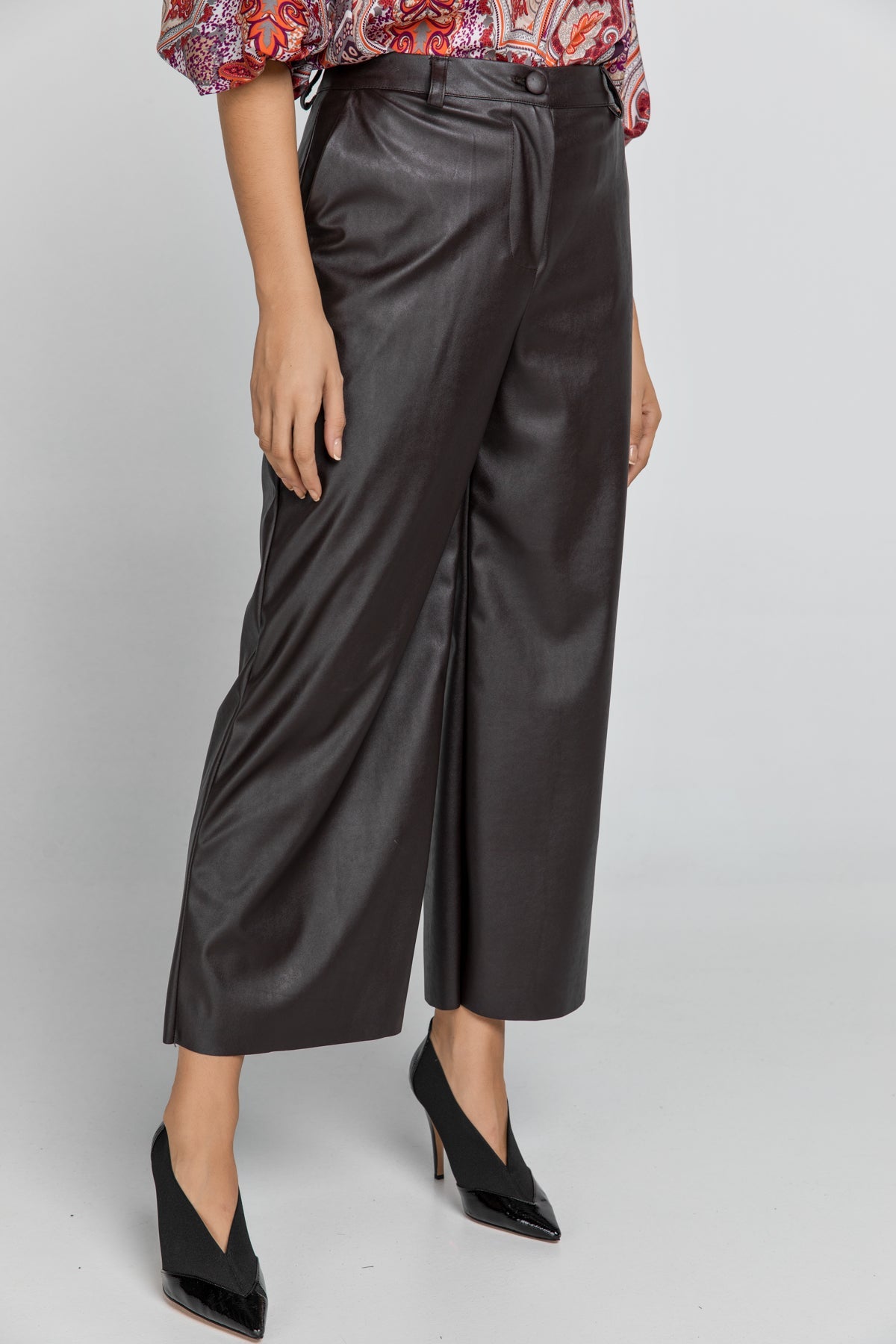 Dark Brown Faux Leather Culottes-TROUSERS-Conquista-S-Urbanheer