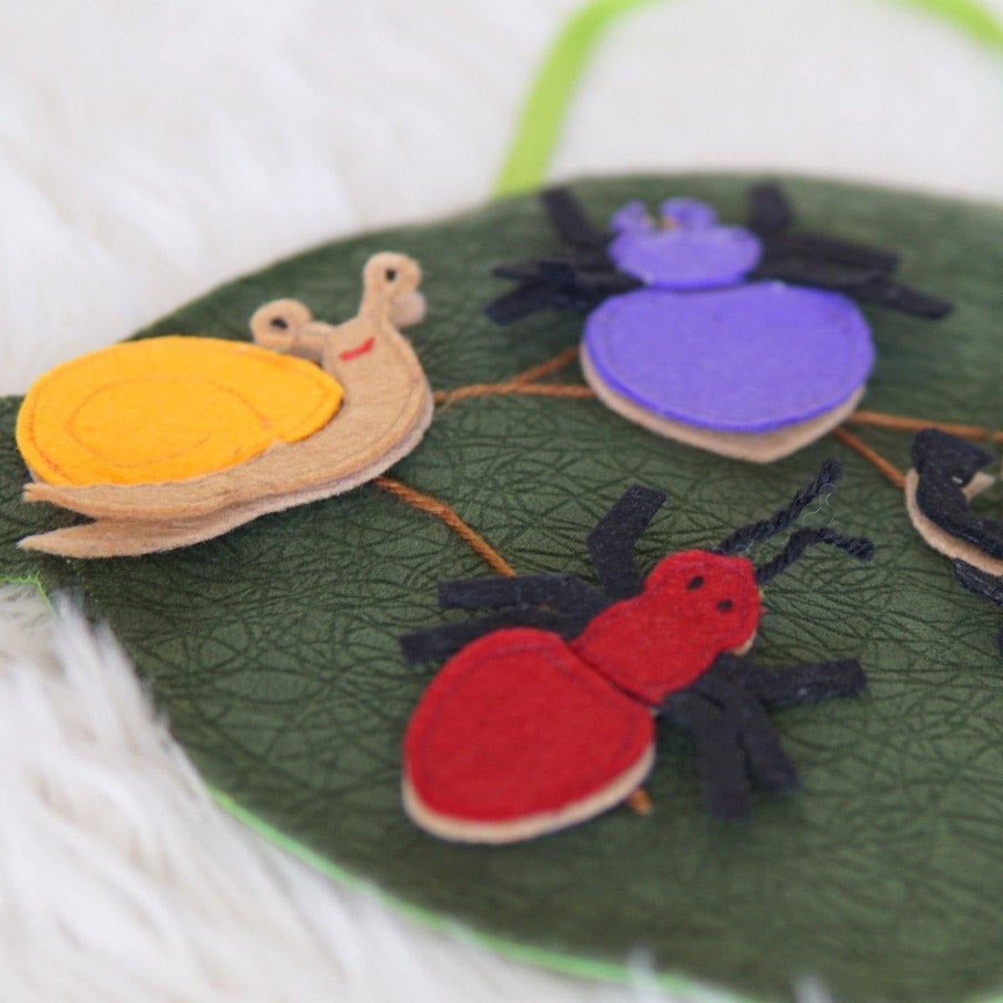 Crawling Bugs Assembly Kit-Zeki Learning-Urbanheer