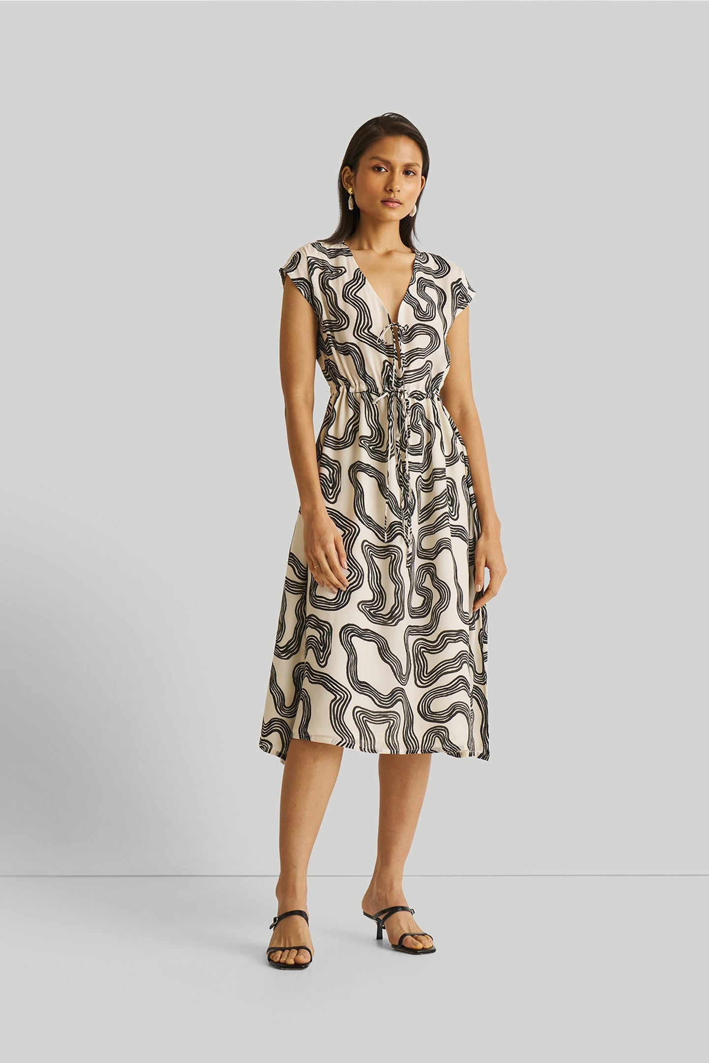 Deep V-neck Gathered Dress in Black Stripes-DRESSES-Reistor-Maze-XS-Urbanheer